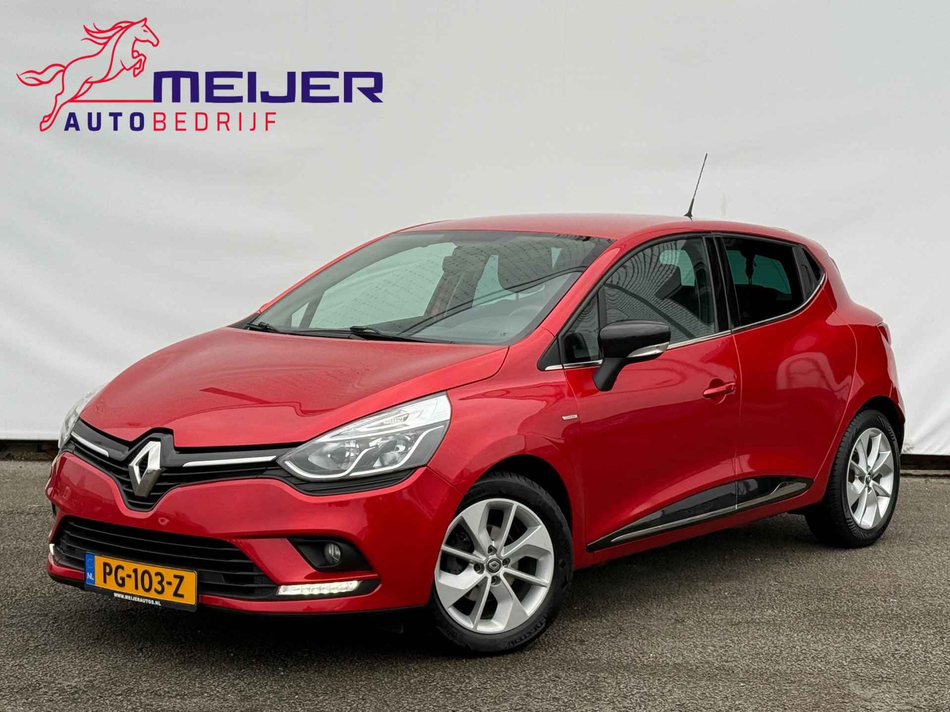 Renault Clio 1.5 dCi Ecoleader Limited Sportvelgen | Airco | Cruise | 5 deurs | Trekhaak | Navigatie !!