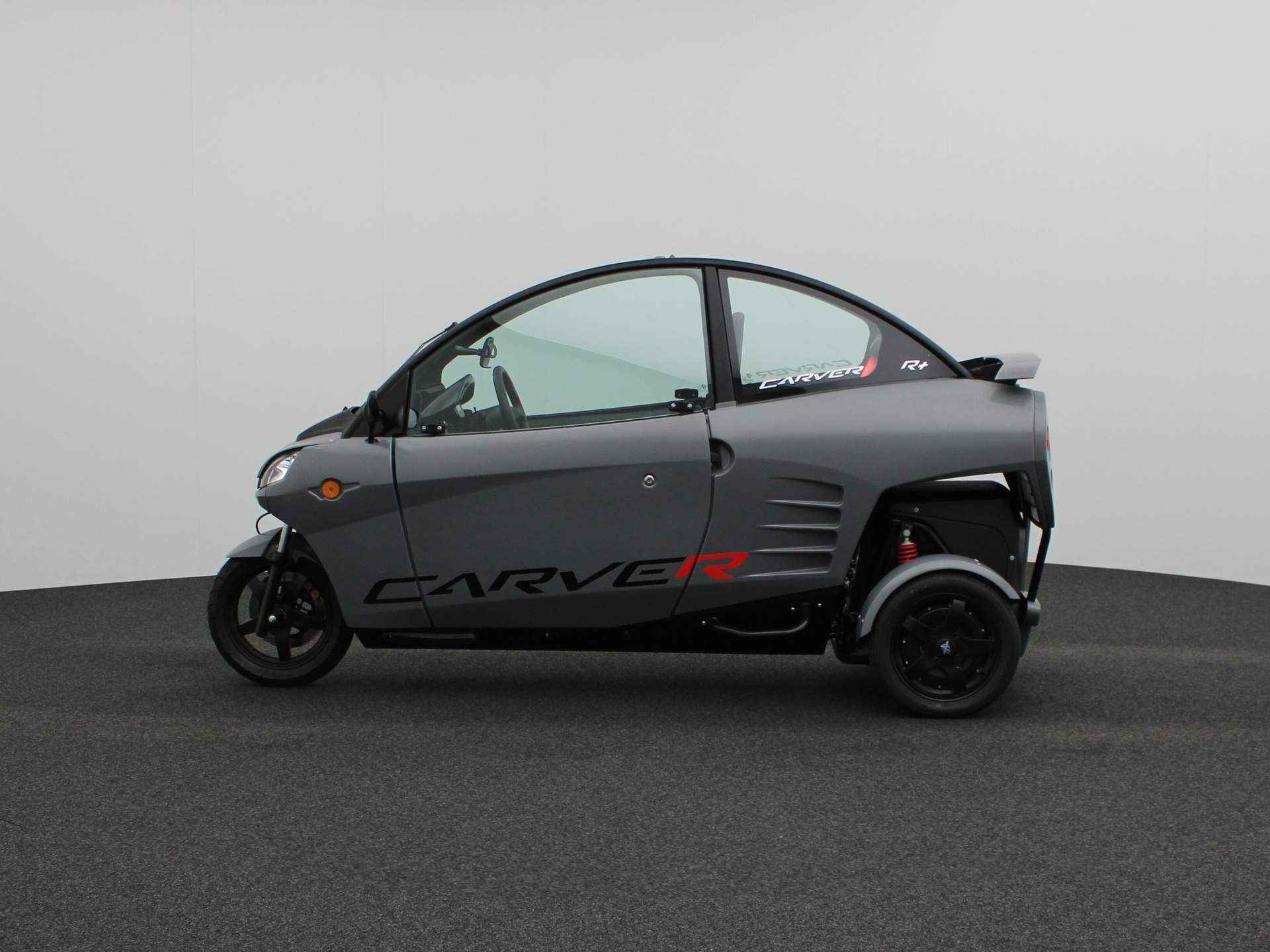 Carver R+ Brommobiel | Voorruit verwarming | Bluetooth Audio | Cabrio dak | Dynamic Driving Modes | Telefoonhouder | USB | Geen wegenbelasting | 130KM Actieradius | Binnen 3 uur opgeladen! - 5/27