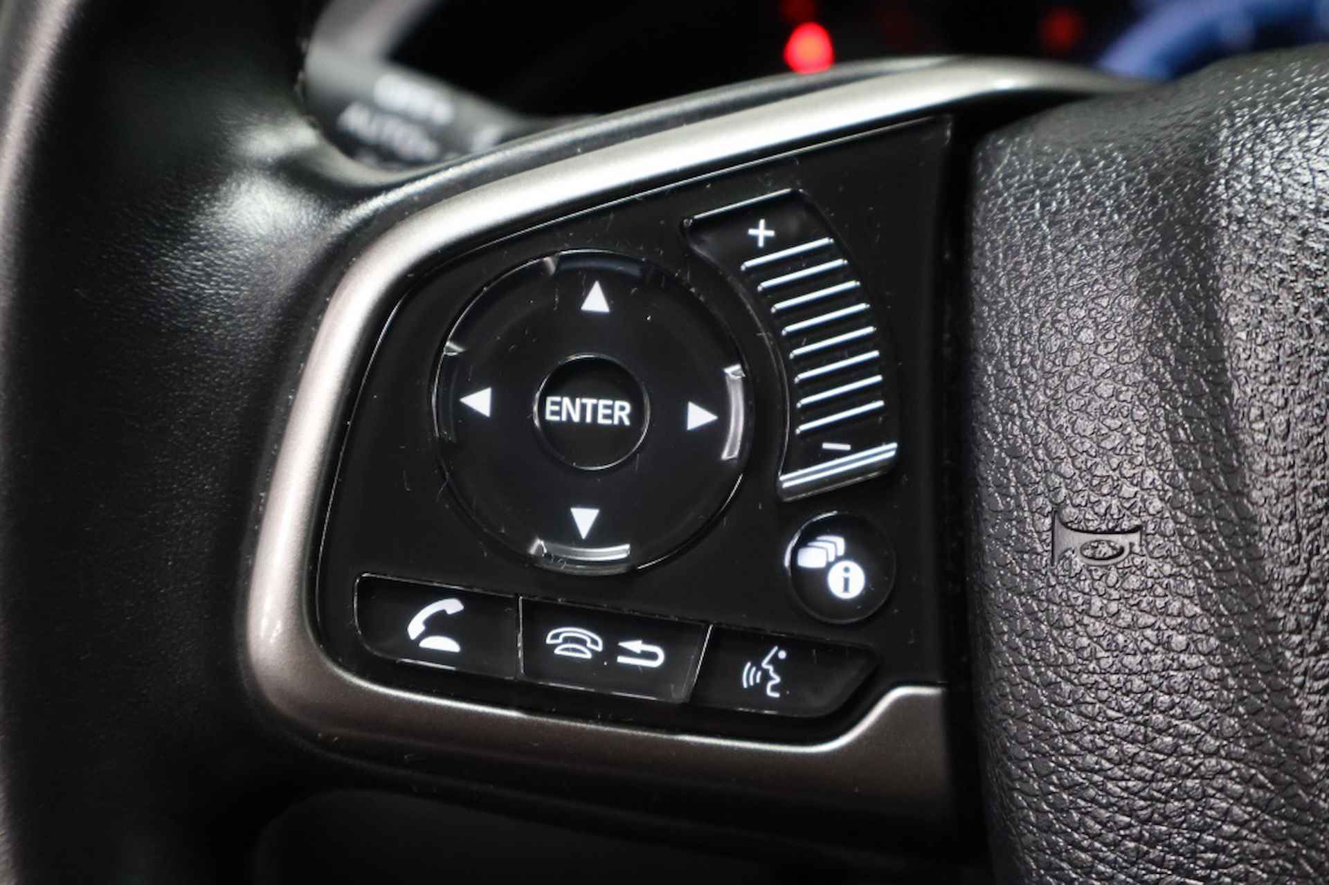 Honda Civic 1.0 i-VTEC Premium | Automaat - 19/36
