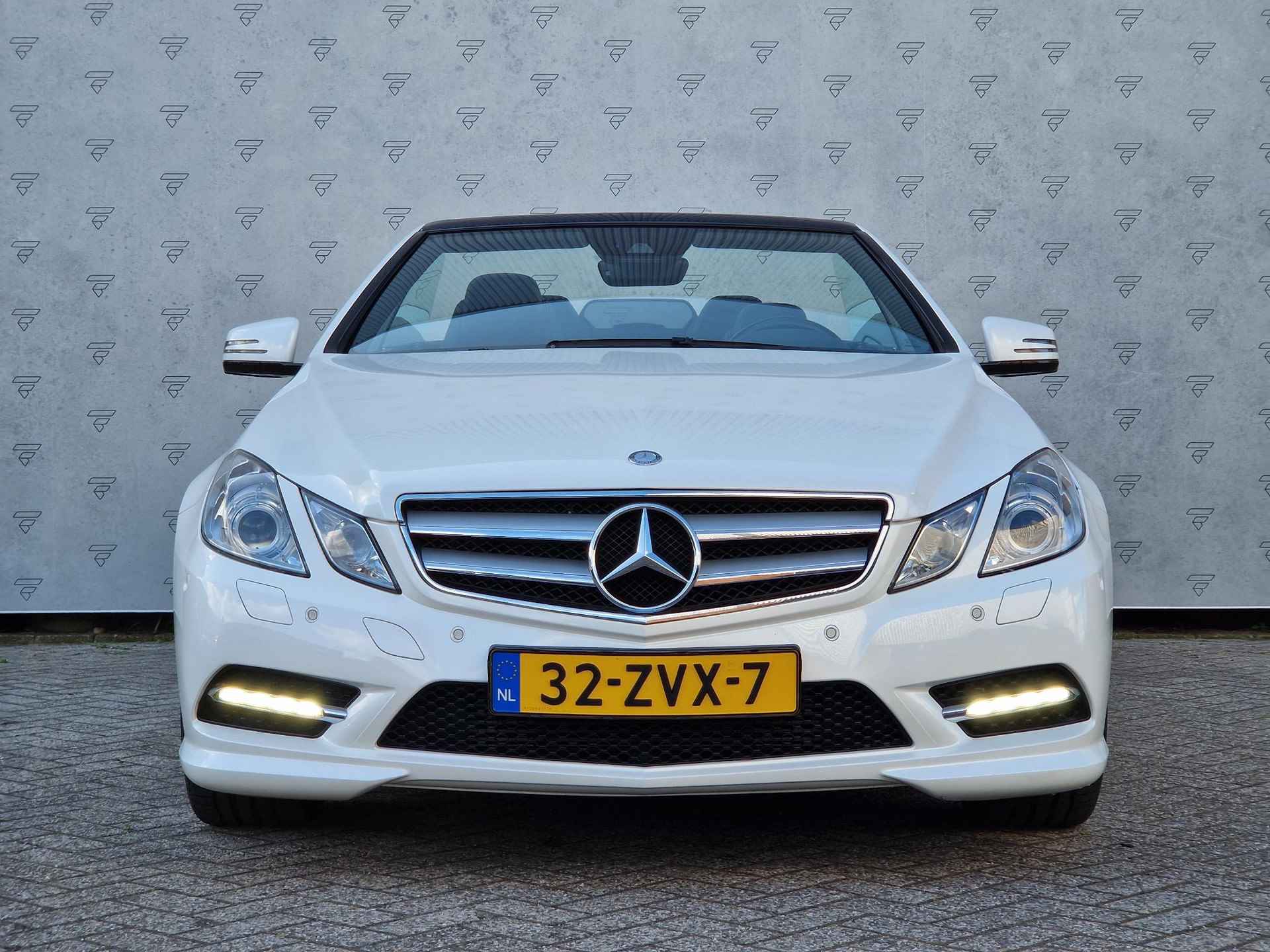 Mercedes-Benz E-klasse Cabrio 200 CGI Avantgarde | Leder | Xenon | Airscarf | LED | Stoelverwarming | Cruise | Navi | Clima | - 10/34