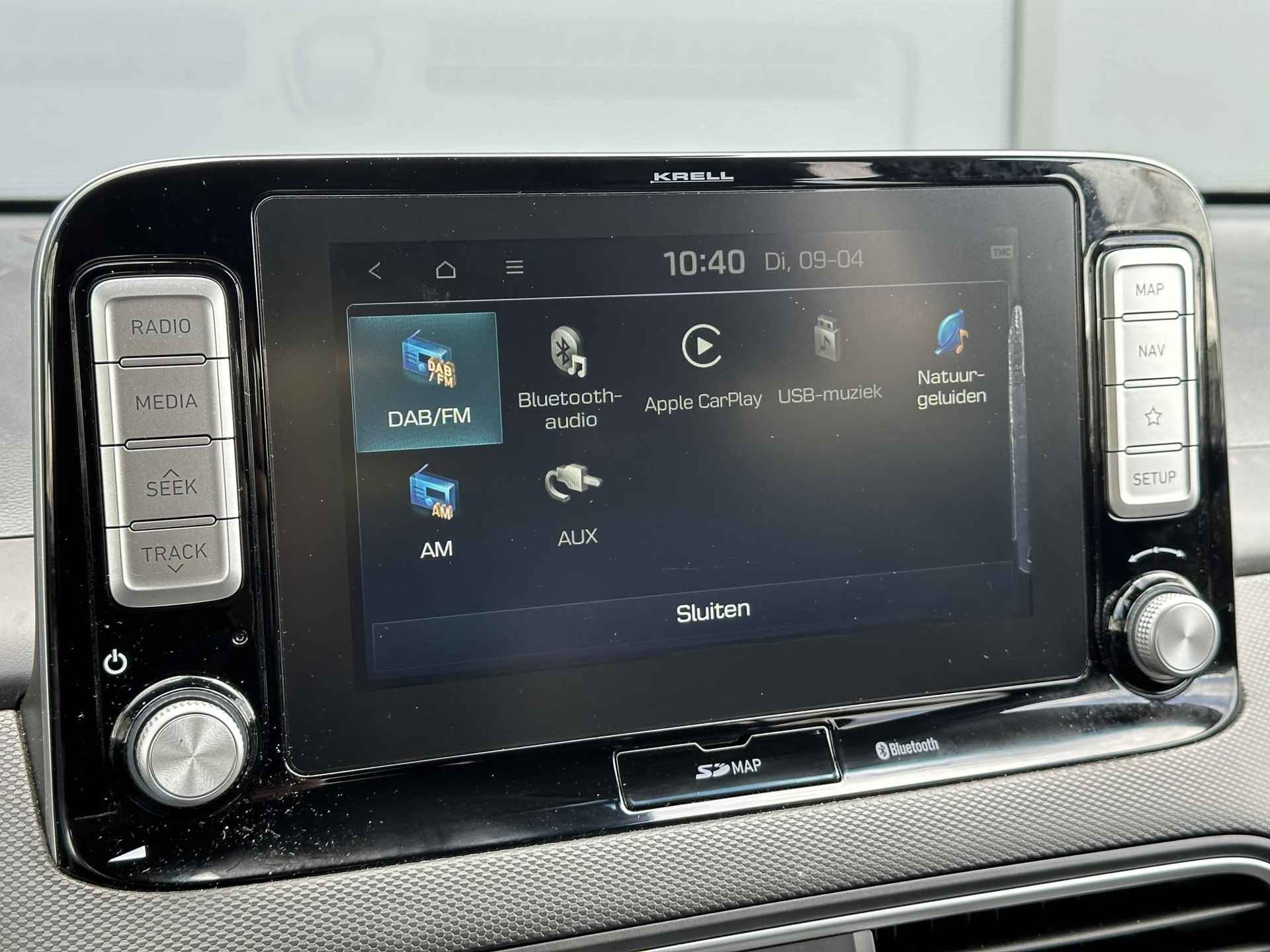 Hyundai Kona EV Premium 64 kWh / Luxe auto / Stoel verwaming+verkoeling / Head-up display / Achteruitrij camera / Keyless / - 40/46