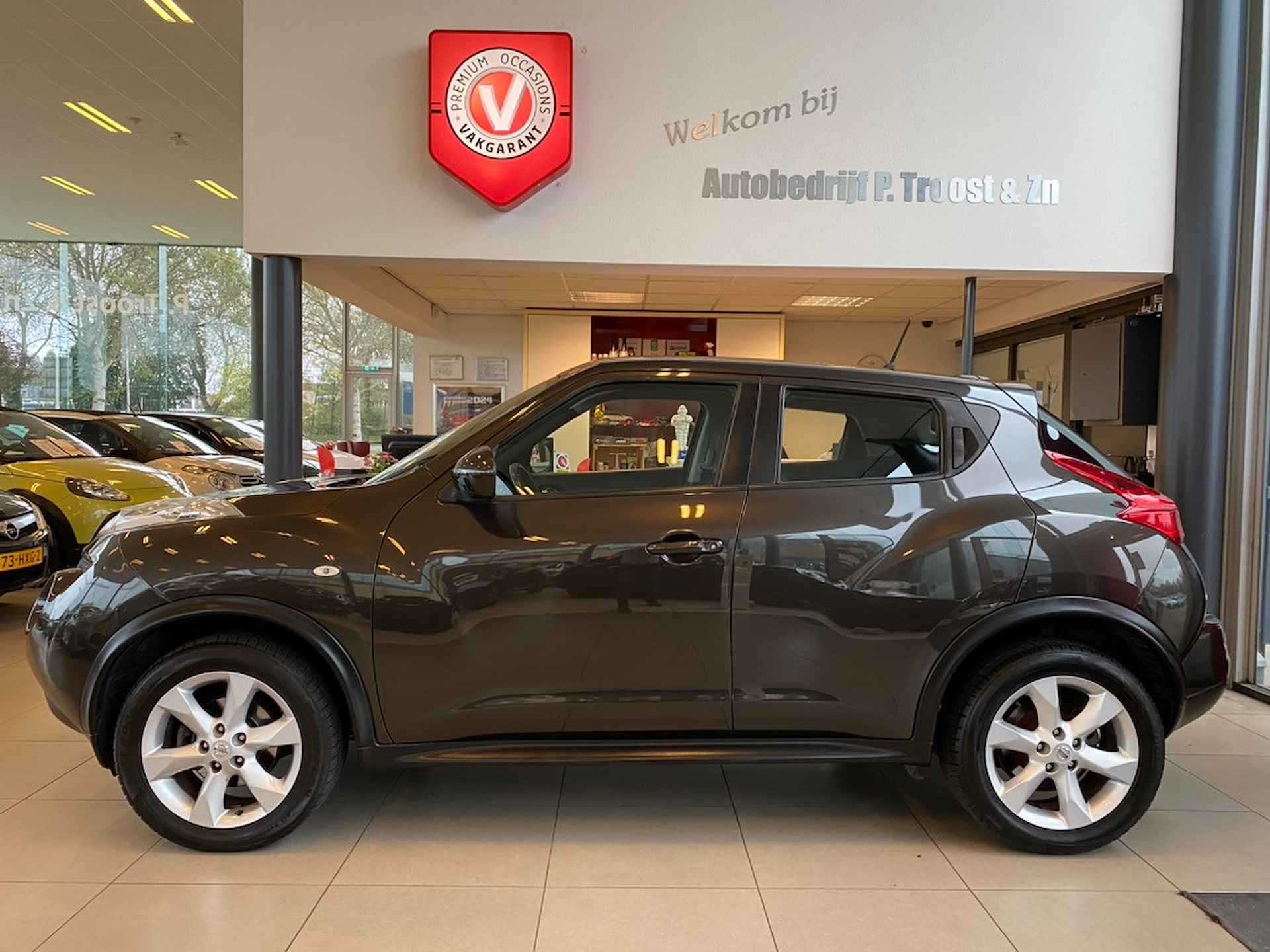 Nissan Juke 1.6 Acenta,Automaat,Climate&Cruiscontrol,Trekhaak,Bleutooth met Spraakbediening,Elektrischpakket,Aux Usb Aansluiting,17 Inch Lmv - 4/26