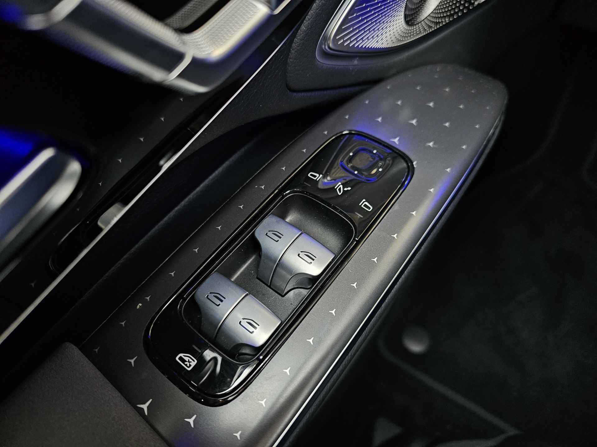 Mercedes-Benz EQS 450+ AMG-Line | Panoramadak | Trekhaak | Rij-assistentiepakket | Burmester - 14/21