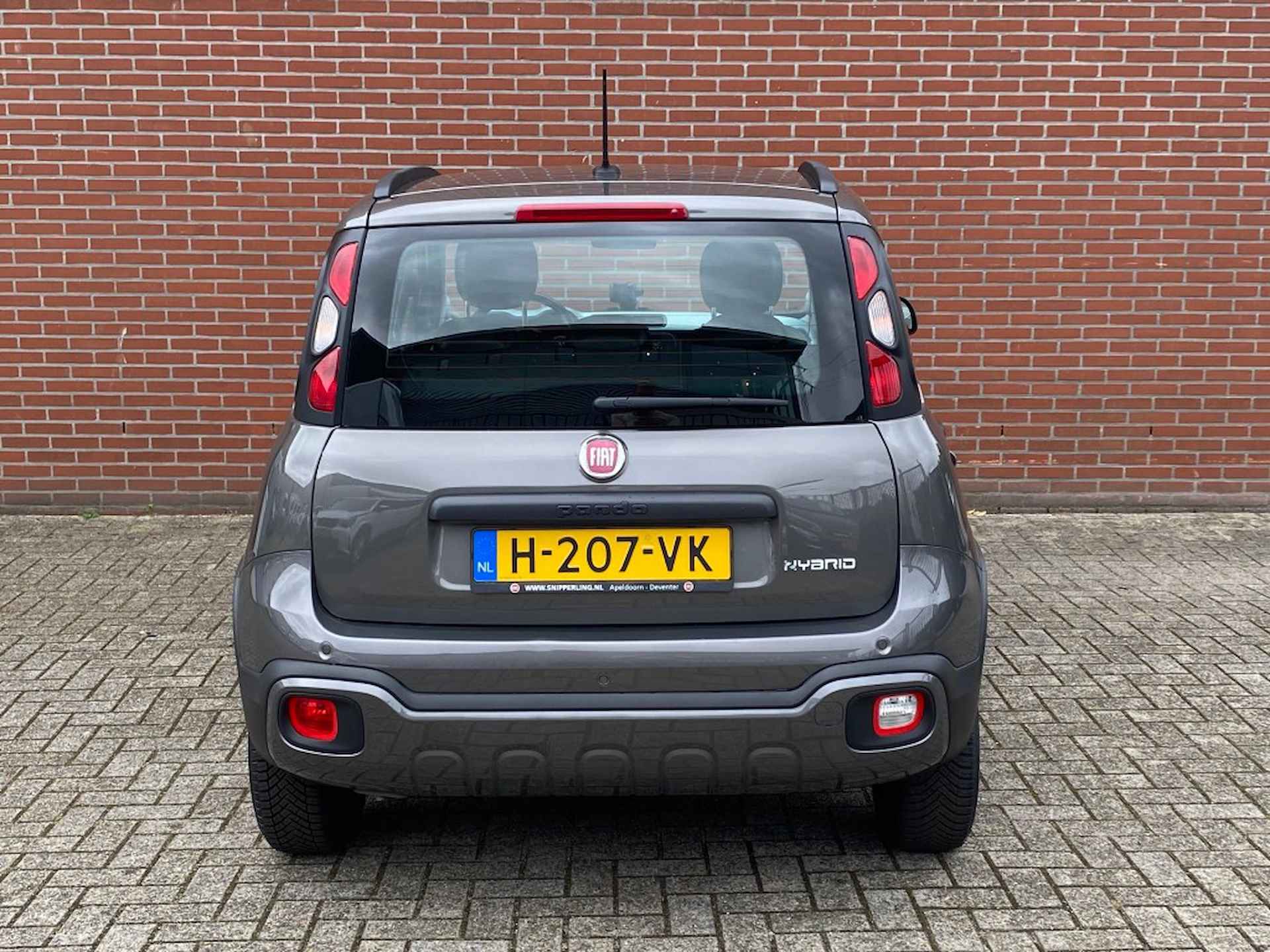 FIAT Panda 1.0 HYBR. LAUNCH ED. CLIMA BLUETOOTH PARKEERSENSOREN - 16/21