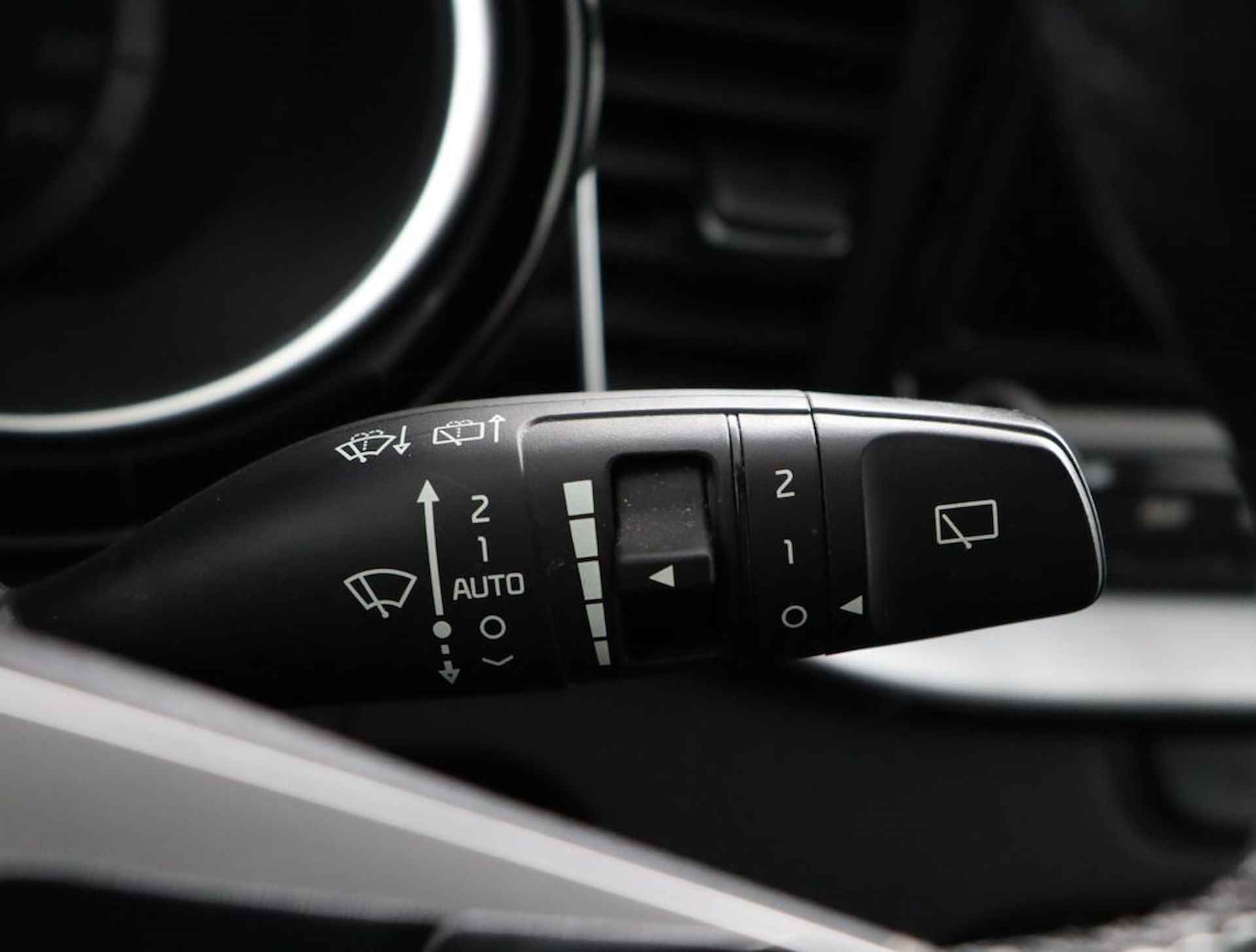 Kia Xceed 1.0 T-GDi DynamicLine - 18" LM-velgen - Apple Carplay/Android Auto - Navigatie - Airco - Camera - Fabrieksgarantie tot 02-2027 - 21/54