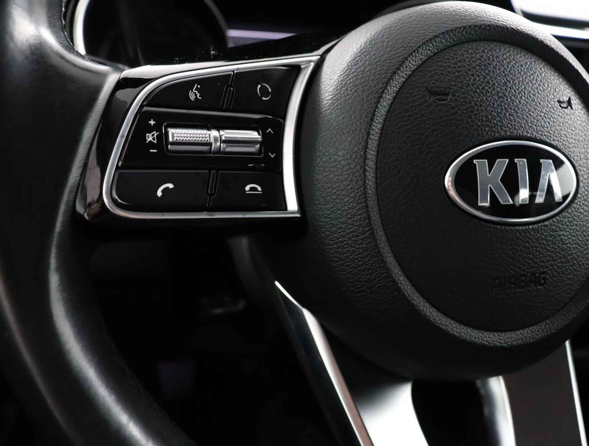 Kia Xceed 1.0 T-GDi DynamicLine - 18" LM-velgen - Apple Carplay/Android Auto - Navigatie - Airco - Camera - Fabrieksgarantie tot 02-2027 - 22/54