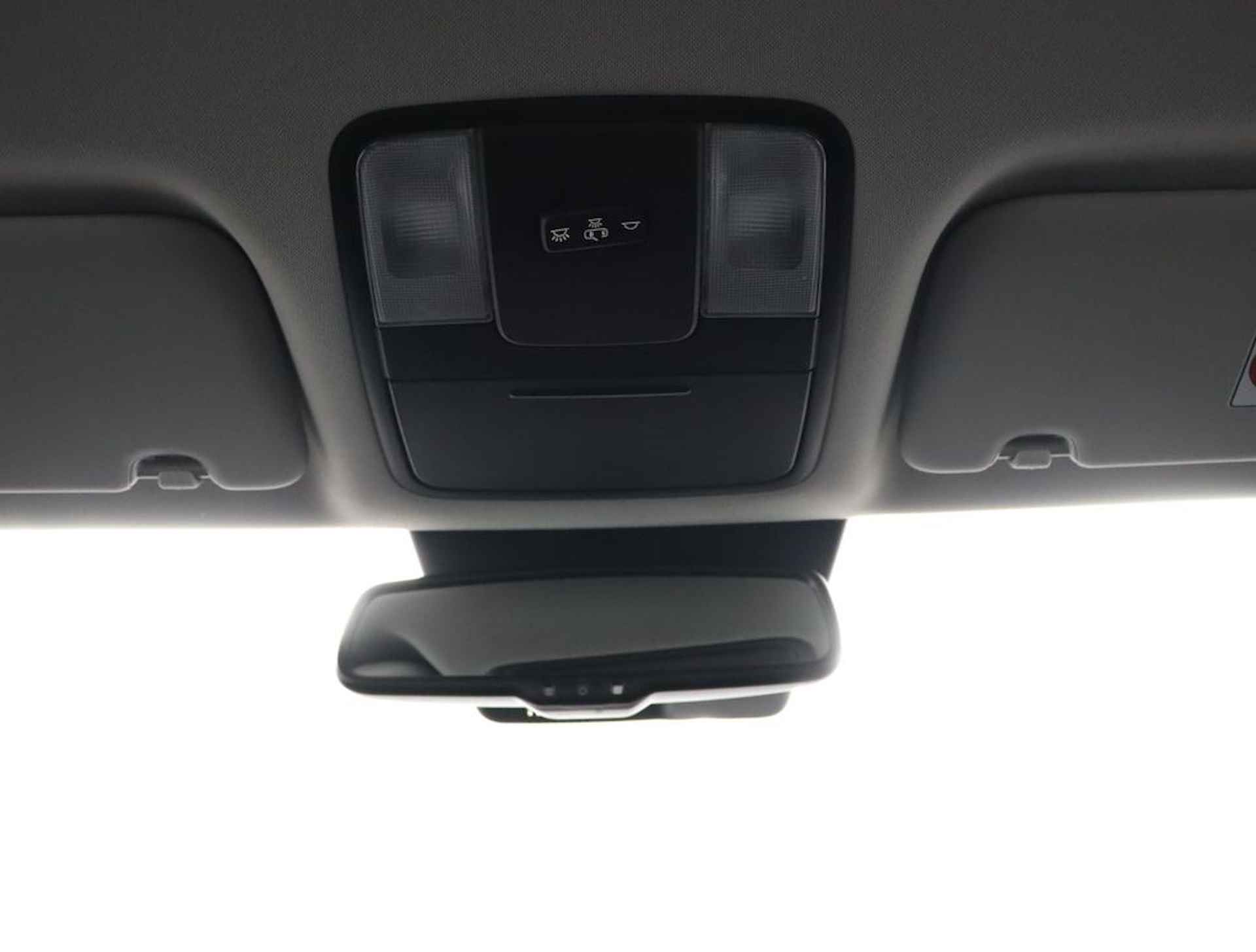 Kia Xceed 1.0 T-GDi DynamicLine - 18" LM-velgen - Apple Carplay/Android Auto - Navigatie - Airco - Camera - Fabrieksgarantie tot 02-2027 - 34/54