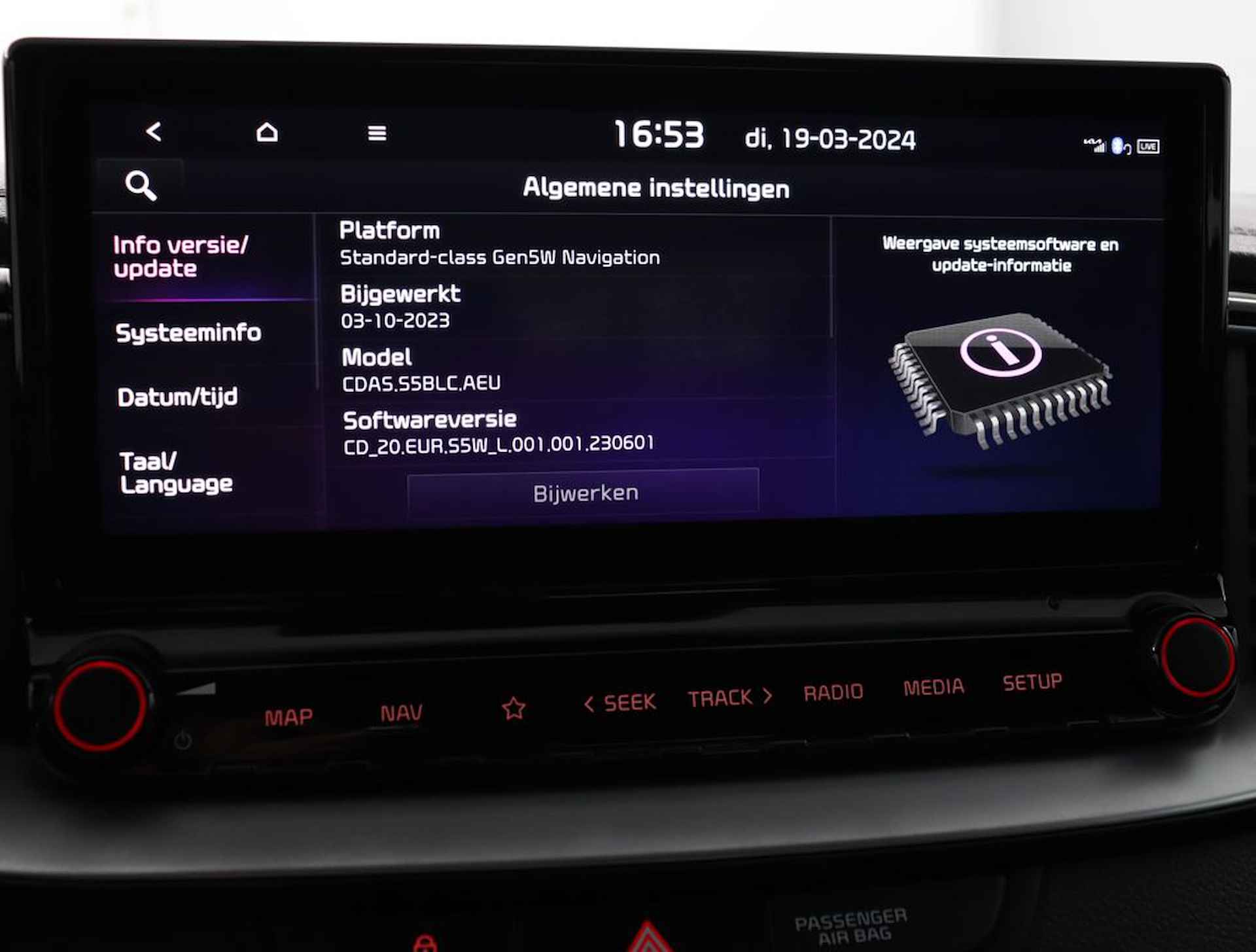 Kia Xceed 1.0 T-GDi DynamicLine - 18" LM-velgen - Apple Carplay/Android Auto - Navigatie - Airco - Camera - Fabrieksgarantie tot 02-2027 - 40/54