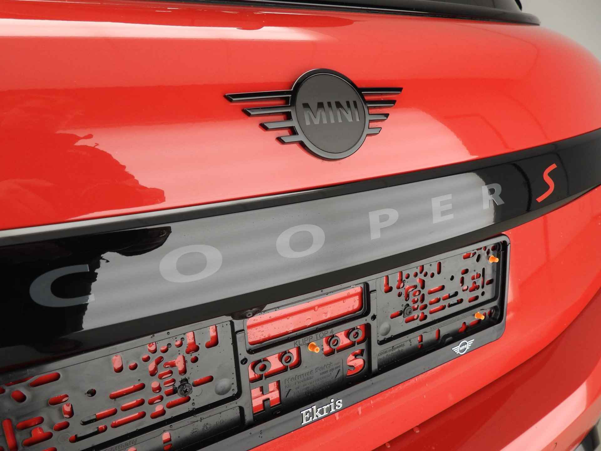 MINI 5-deurs S John Cooper Works Trim + Package XL | Maximaal MINI - 37/42