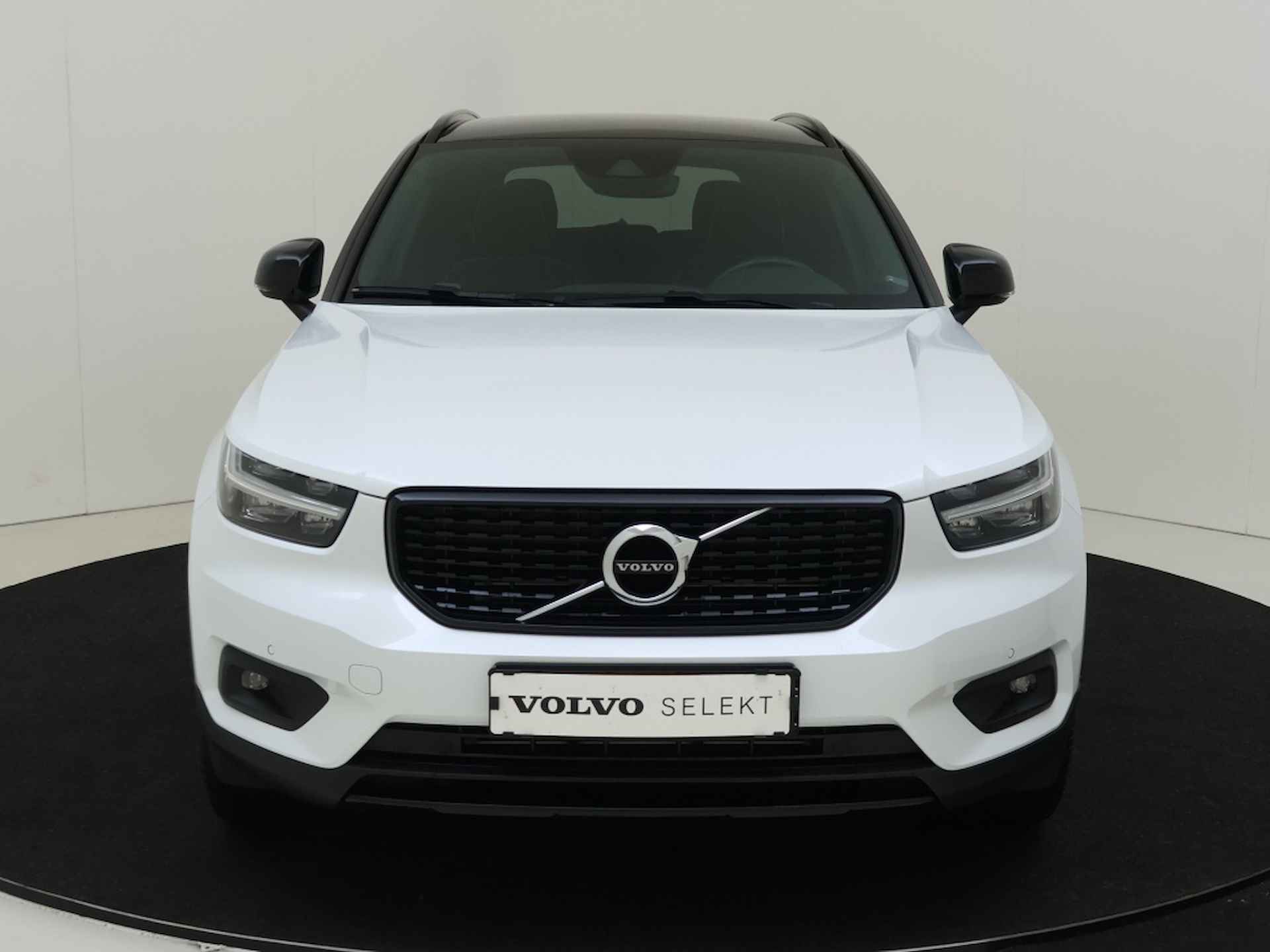 Volvo XC40 T5 Twin Engine Inscription | Achteruitrijcamera | Stoel en Stuur - 3/36