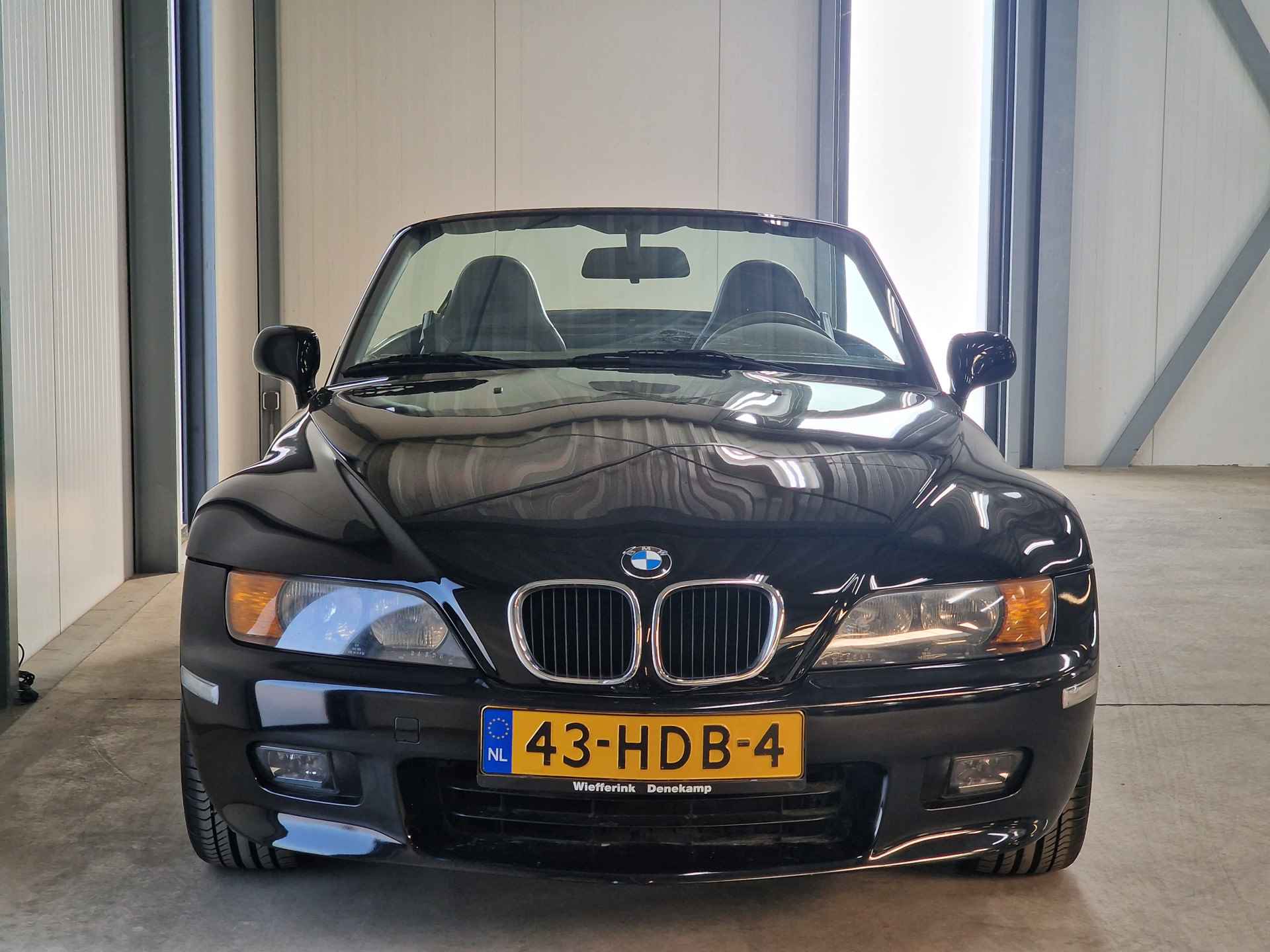 BMW Z3 Roadster 2.8 | 192pk | Wide body pre facelift | - 4/94