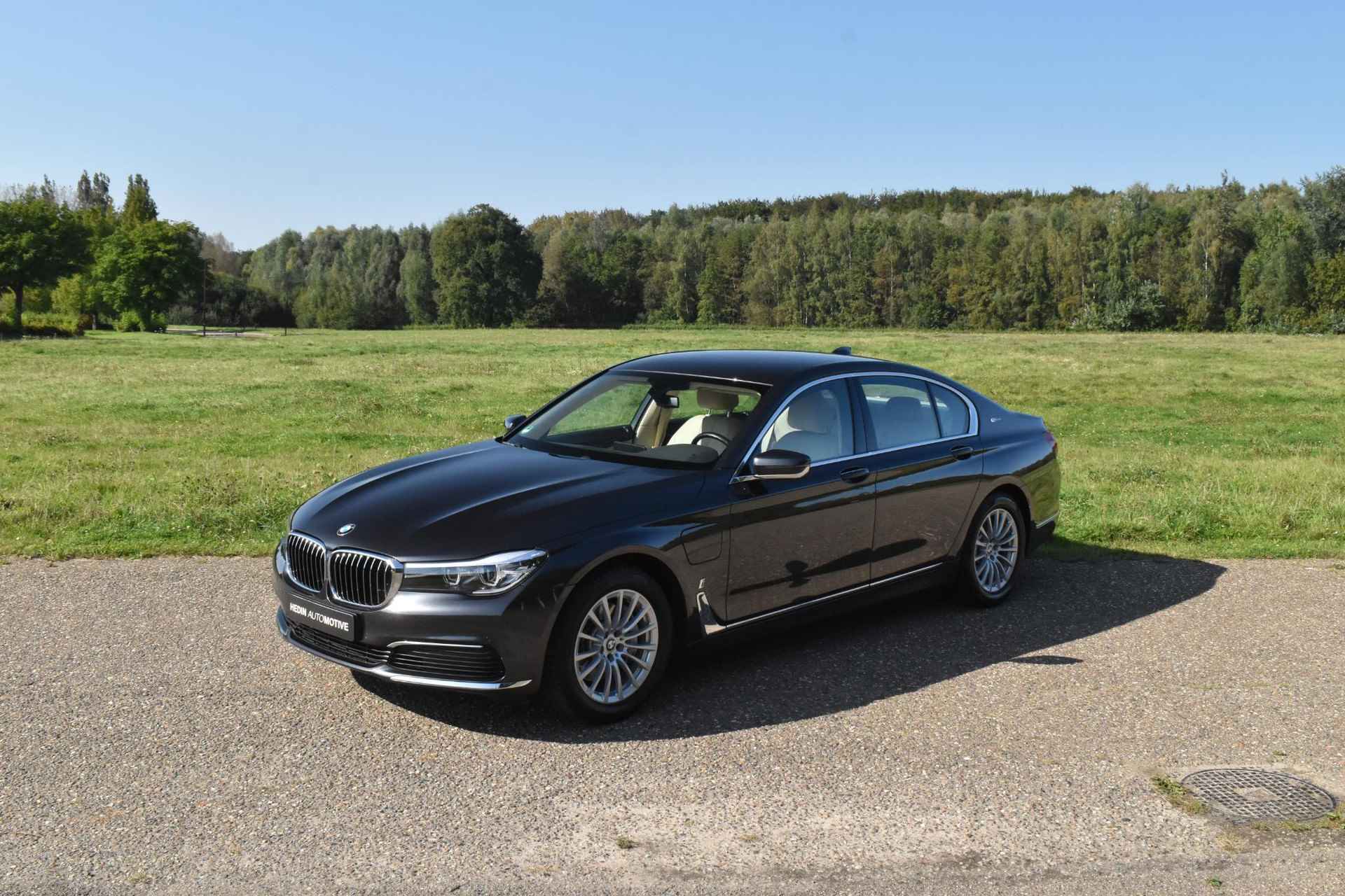 BMW 7 Serie 740e iPerformance | Plug-In Hybride | Lederen bekleding | - 2/34