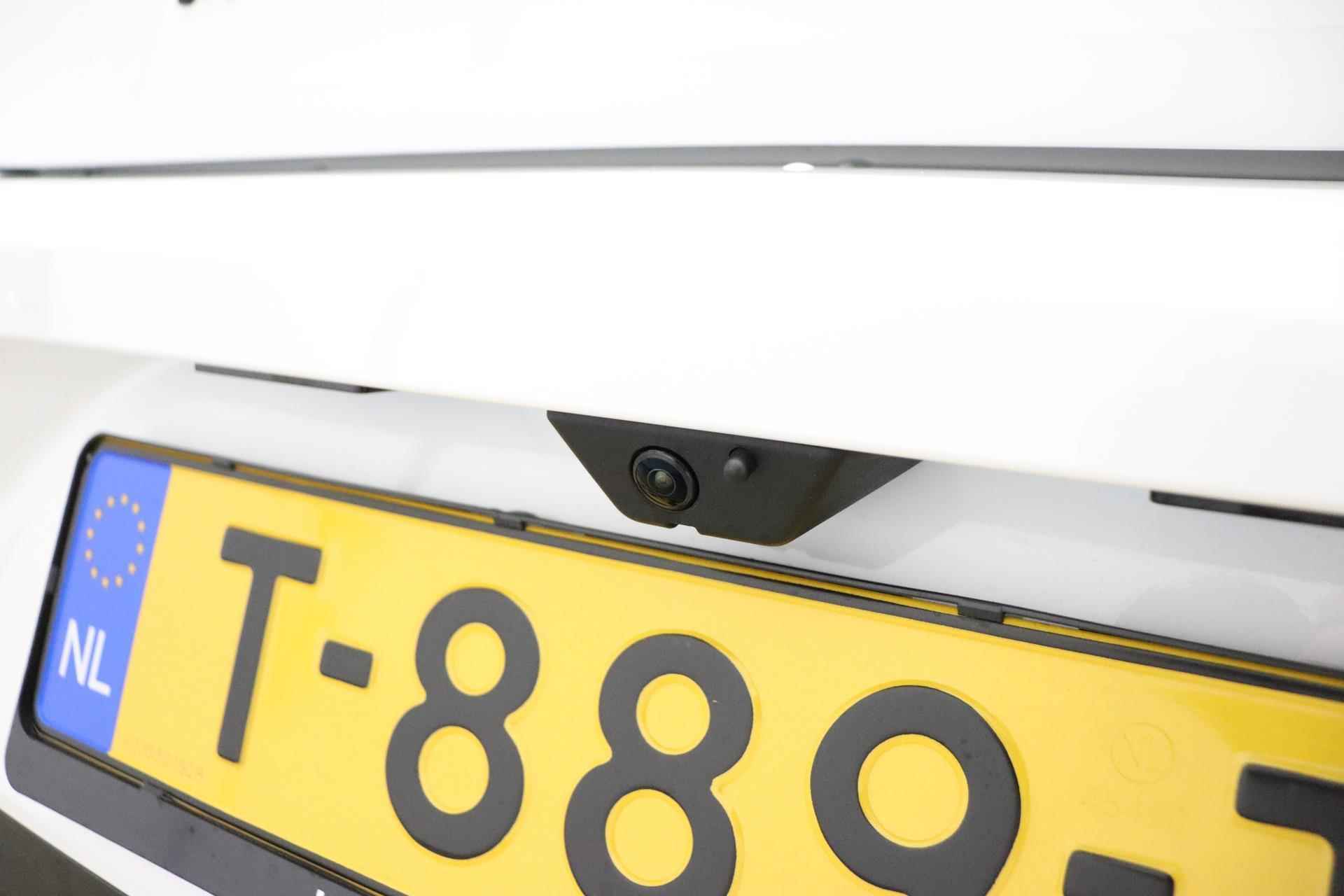 Opel Astra Electric Ultimate 54 kWh | Alcantara | Head Up Display | Panoramadak | Matrix verlichting | Winterpakket | 18" Lichtmetalen velgen | zeer compleet | Direct leverbaar! - 15/36
