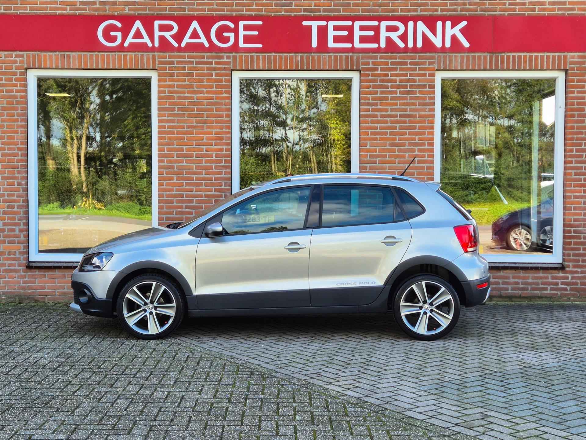 Volkswagen Polo 1.2 TSI Cross 90PK 5drs clima, cruise, pdc, lmv, elektr.ramen, RIJKLAAR - 14/17