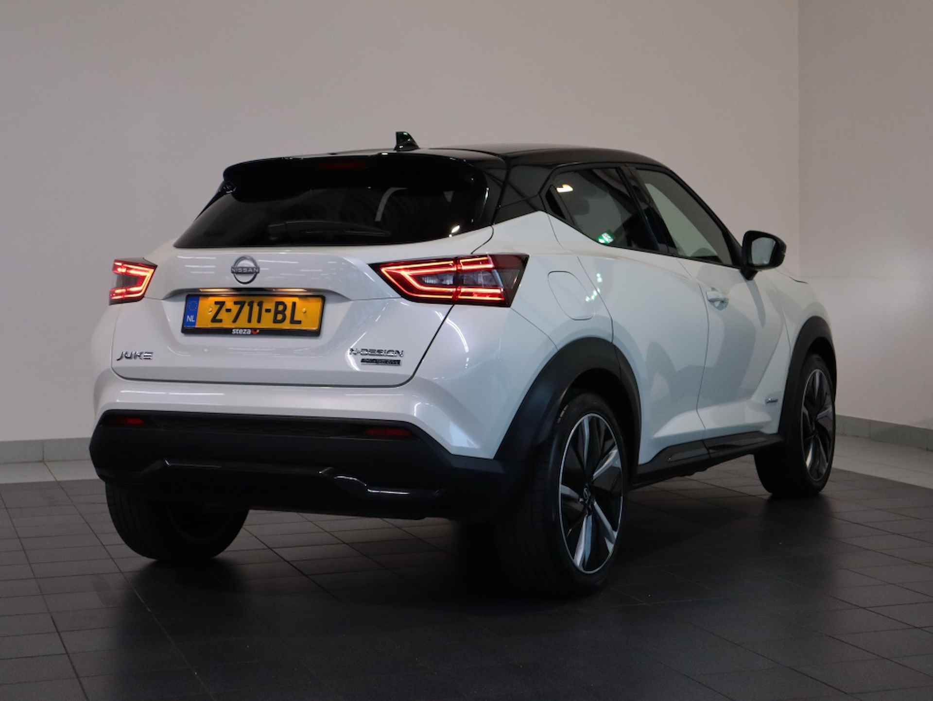 Nissan Juke 1.6 Hybrid N-Design / Cold pack / Camera / Cruise control / Navi - 3/44