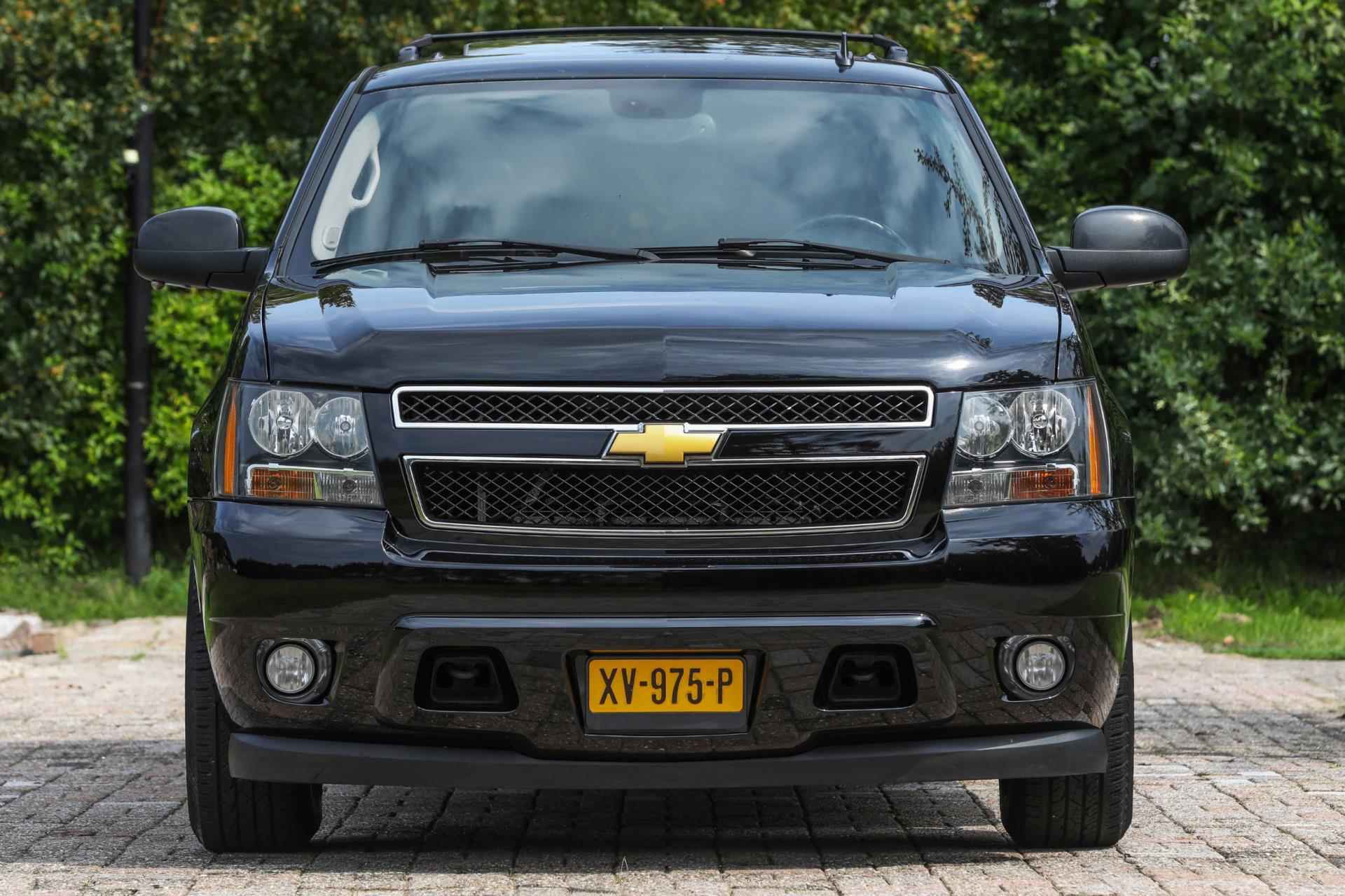 Chevrolet SUBURBAN LTZ V8 - 7/8-pers SUV Youngtimer - 13/41