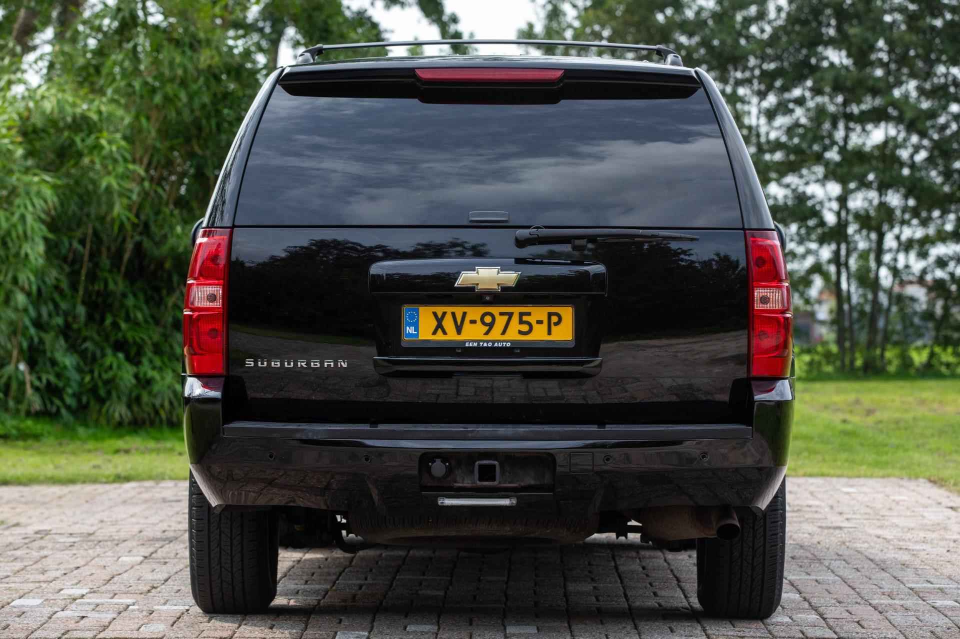 Chevrolet SUBURBAN LTZ V8 - 7/8-pers SUV Youngtimer - 14/41