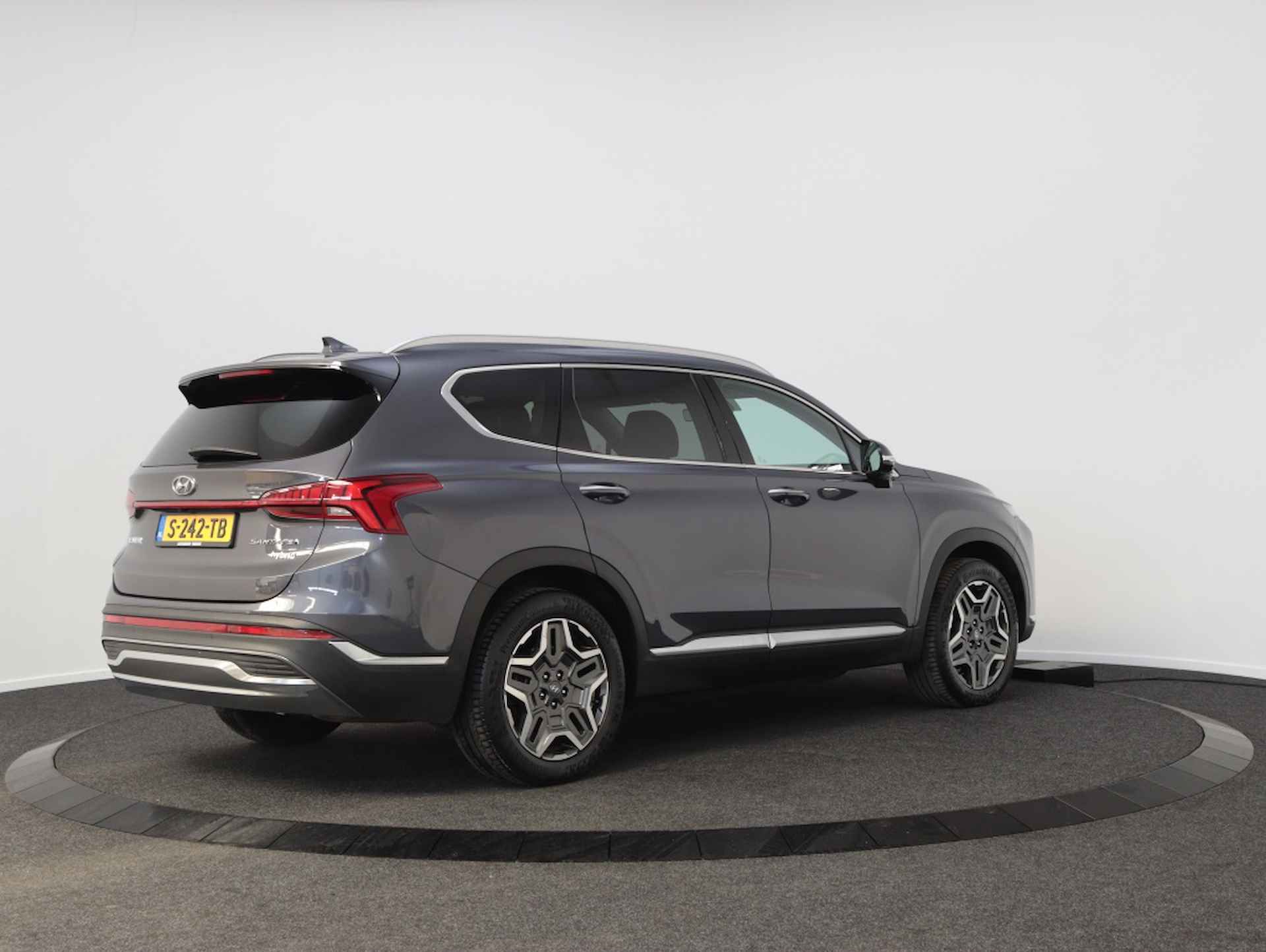 Hyundai Santa Fe 1.6 T-GDI HEV Premium Sky 7-persoons | 360 Camera | PL 889 pm - 9/59