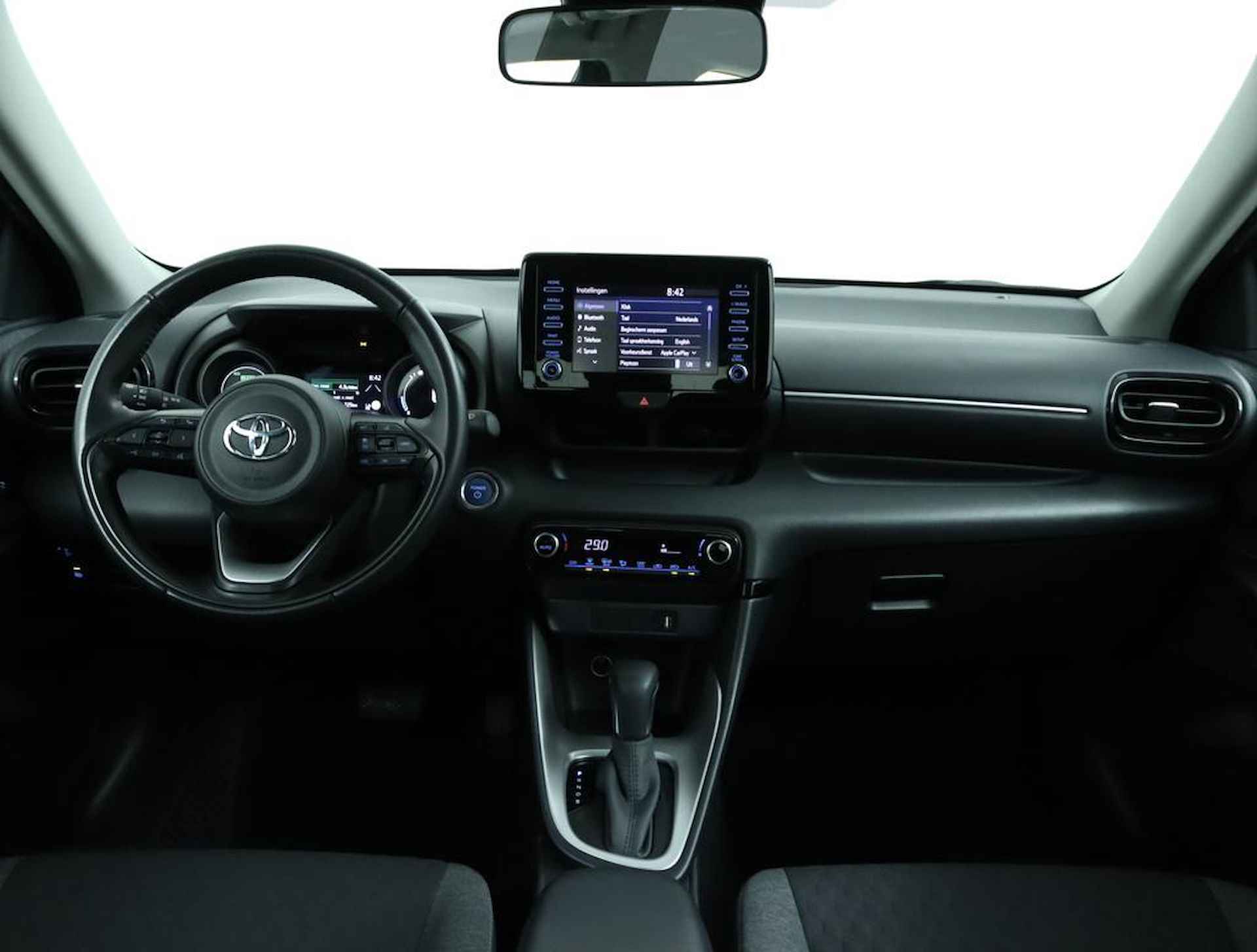 Toyota Yaris 1.5 Hybrid Dynamic | Navigatie | Climate Control | Apple Carplay/ Android Auto | Camera Achter | - 4/48