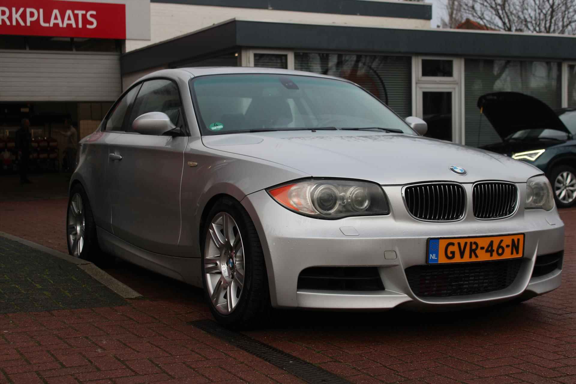 BMW 1-Coupé (e82) 135 *305PK* Aut. | Schuifdak | Cruise & Climate Control | Stoelverwarming | 2x velgset | - 7/18