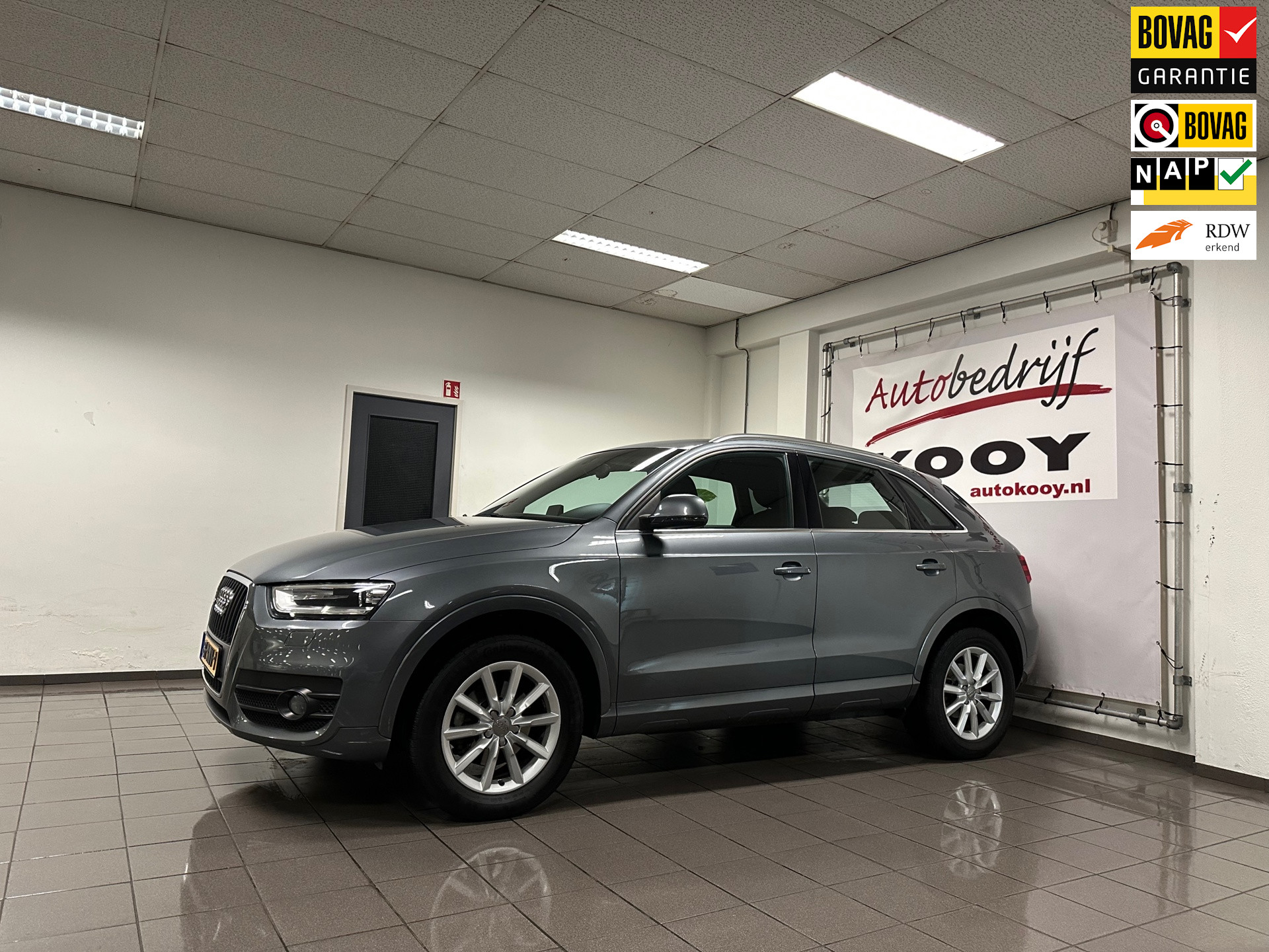 Audi Q3 2.0 TFSI quattro Pro Line * Xenon / Navigatie / Cruise control / LM Velgen / NL Auto *