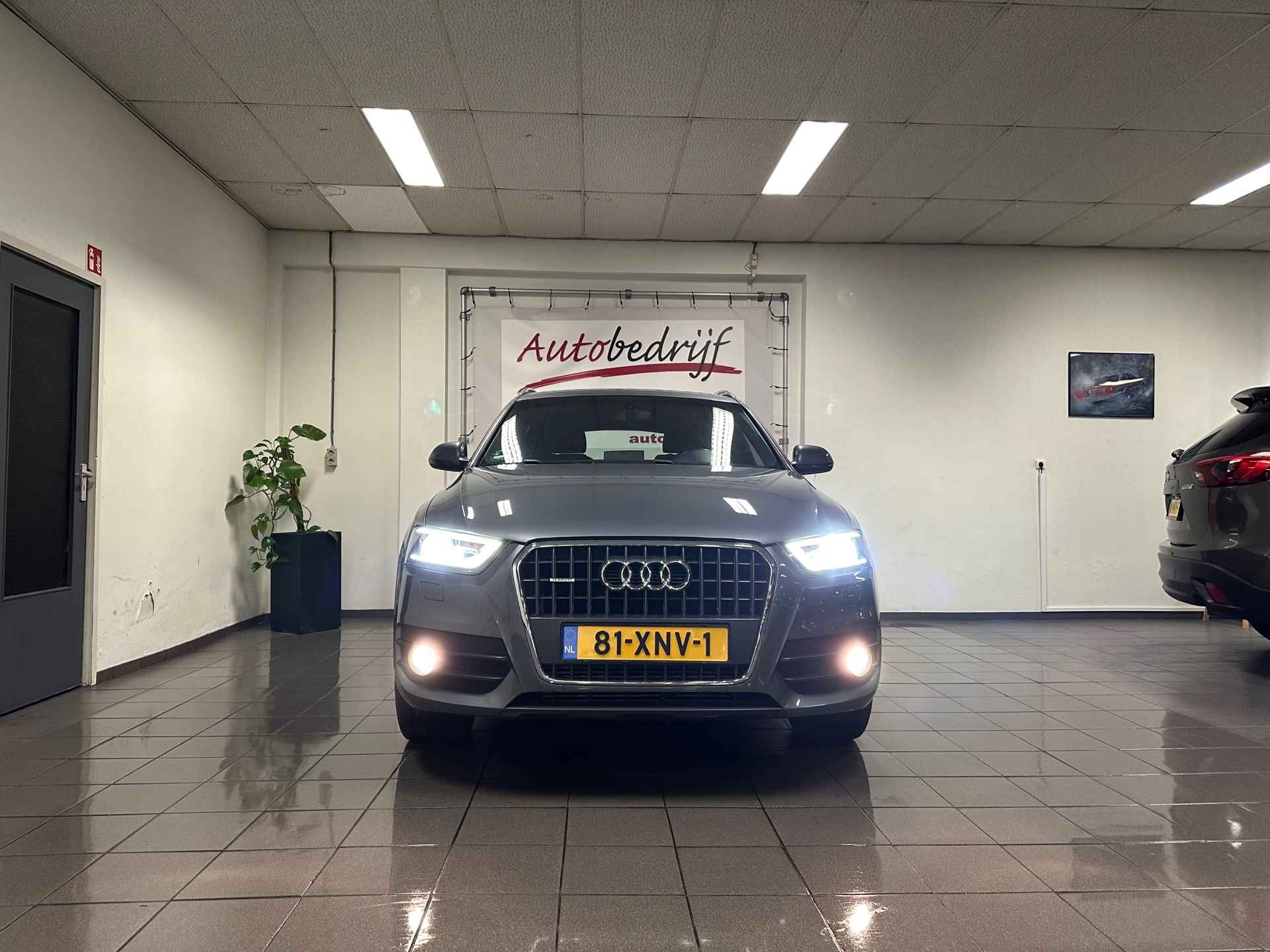 Audi Q3 2.0 TFSI quattro Pro Line * Xenon / Navigatie / Cruise control / LM Velgen / NL Auto * - 8/24