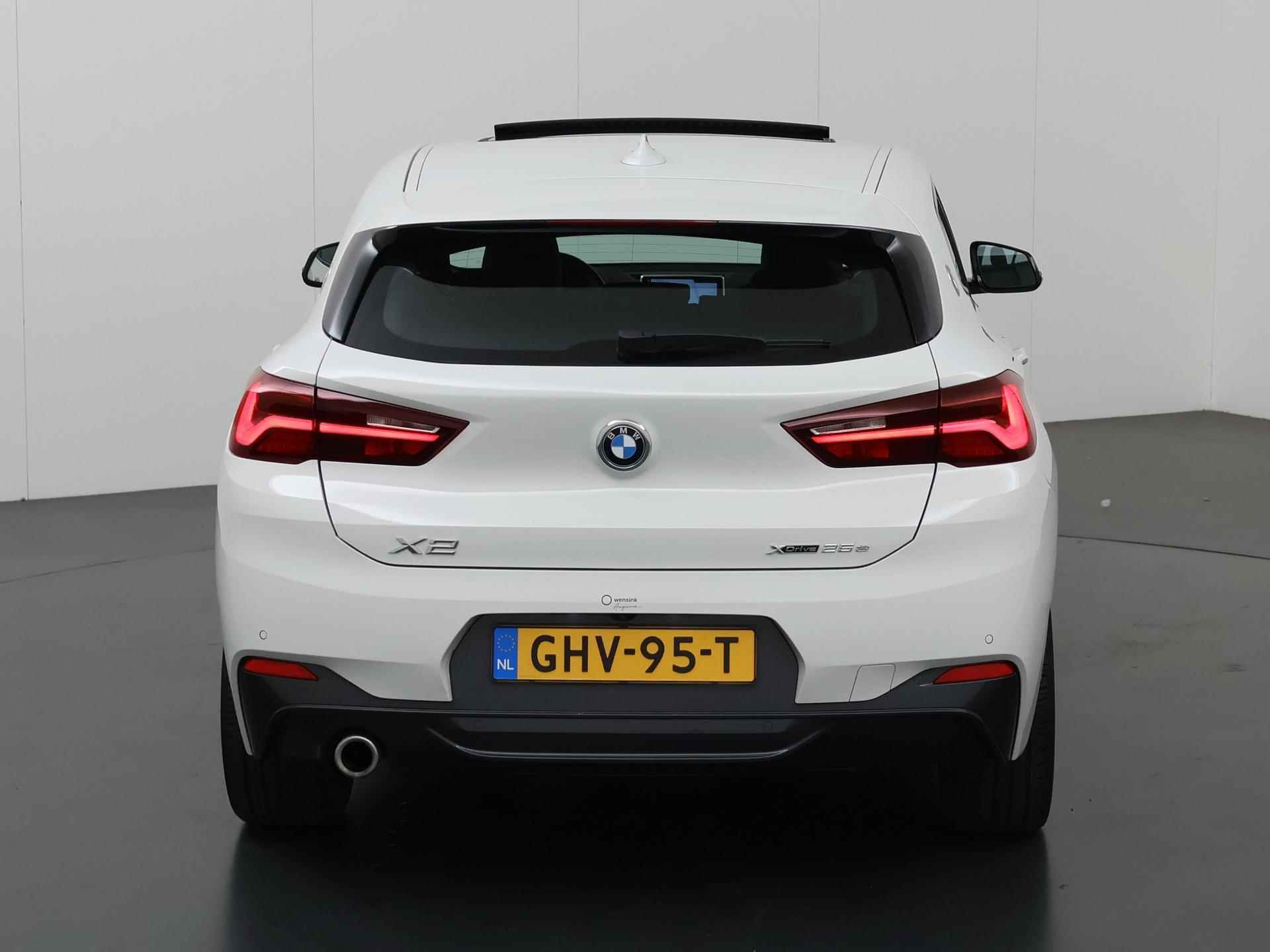 BMW X2 xDrive25e High Executive | M-Pakket | Sportstoelen | Panoramadak | Camera | DAB | Stoelverwarming | Groot Navigatie | Ele. kofferdeksel | - 5/46