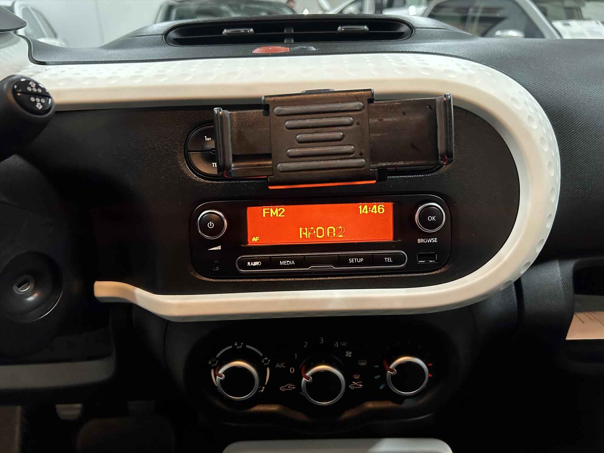 RENAULT Twingo 1.0 SCe 70pk Collection / AUDIO / AIRCO - 12/13