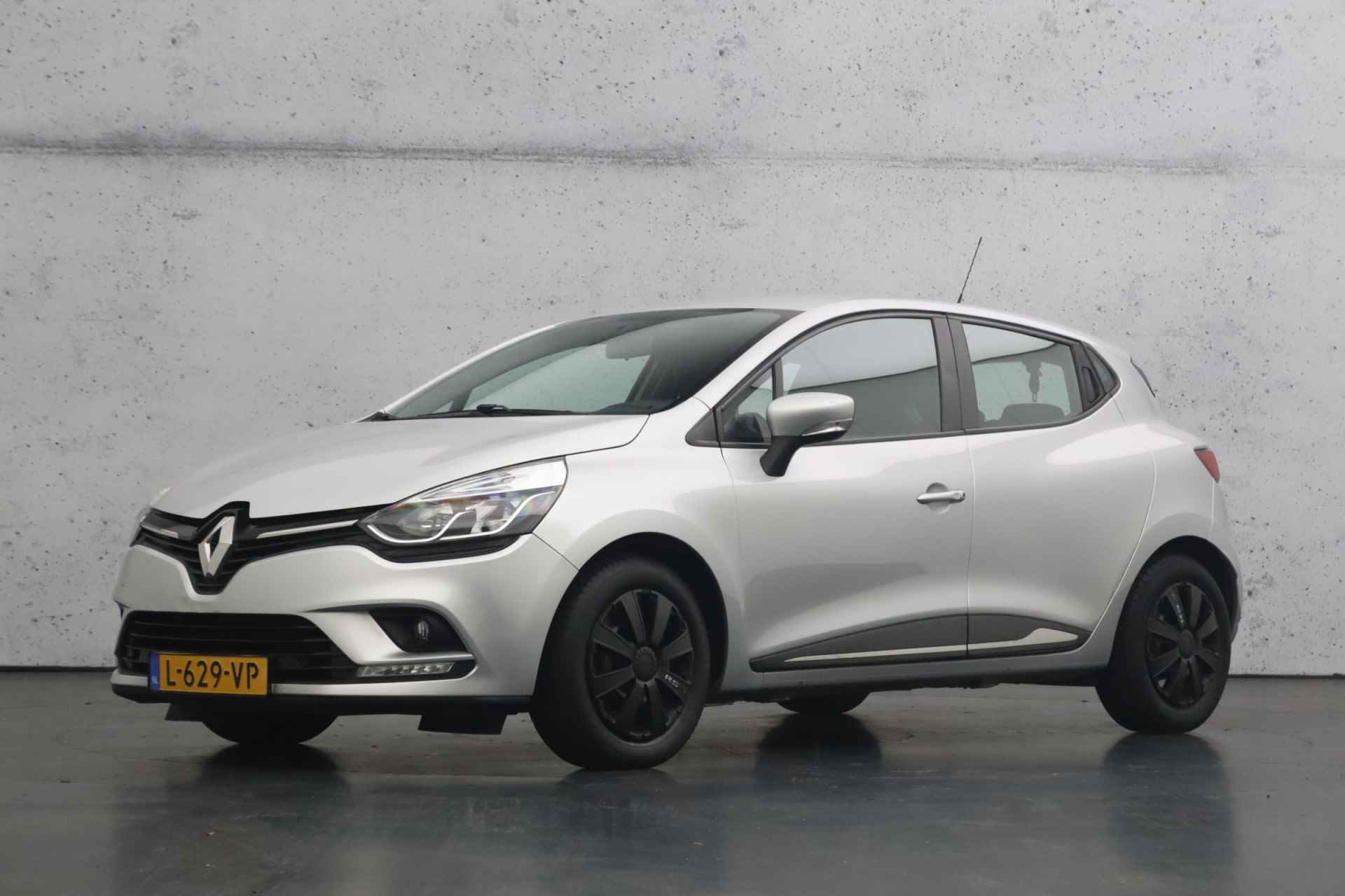 Renault Clio 0.9 TCe Limited | Airco | Cruise control | Navigatie | Parkeersensoren | Multifunctioneel stuur - 5/27