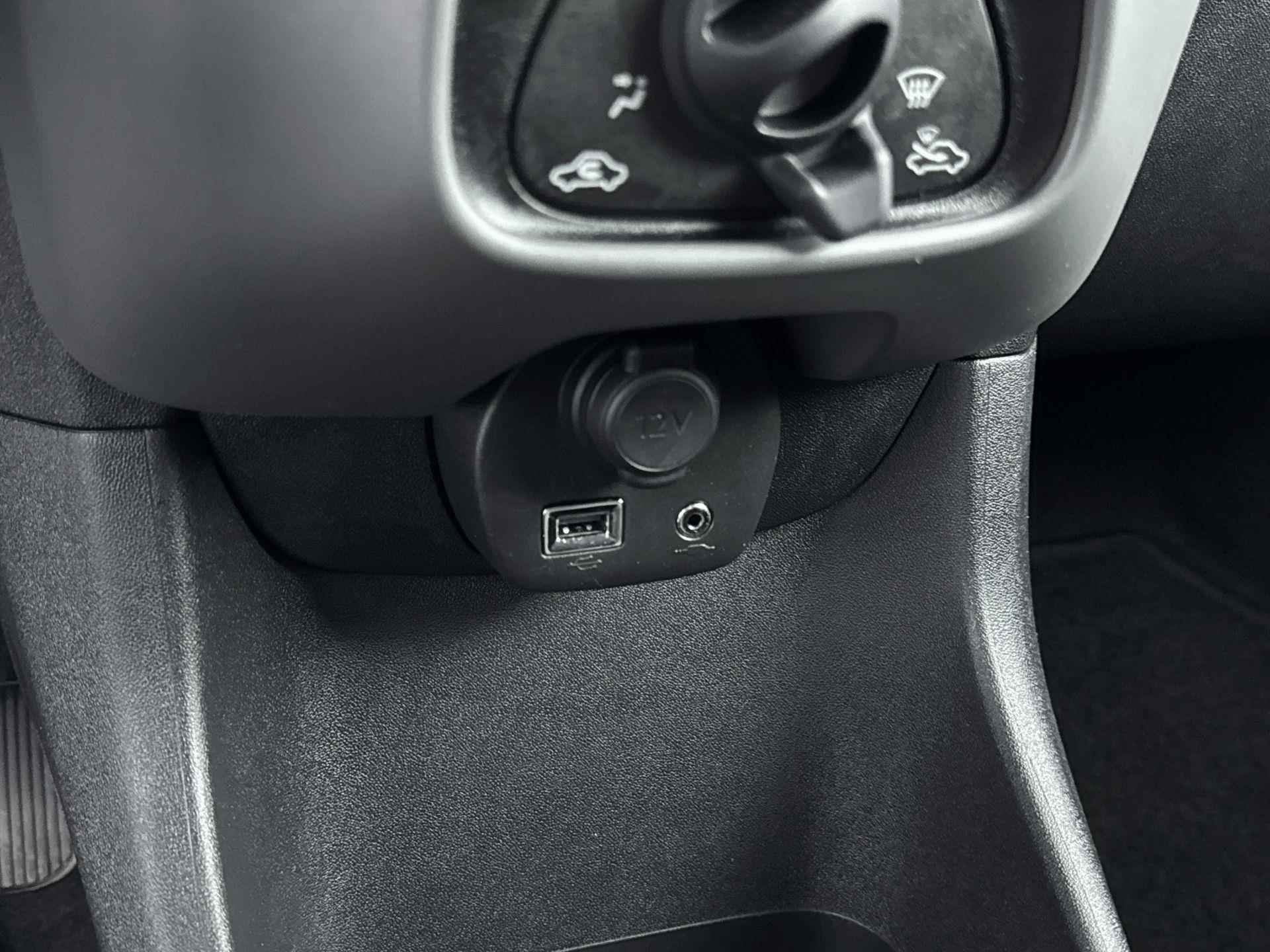 Peugeot 108 1.0 72pk Active TOP! | Achteruitrijcamera | Cabrio | Apple Carplay / Android Auto - 16/33