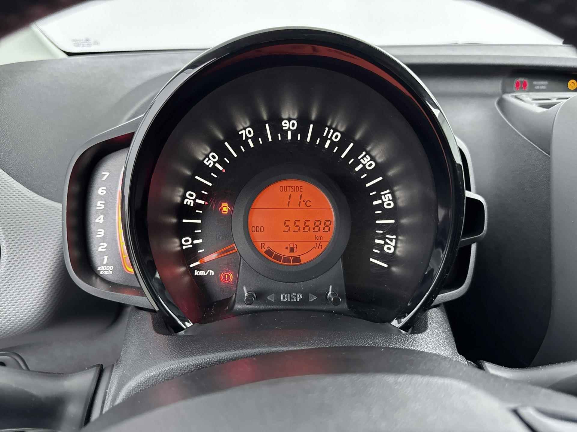 Peugeot 108 1.0 72pk Active TOP! | Achteruitrijcamera | Cabrio | Apple Carplay / Android Auto - 19/33