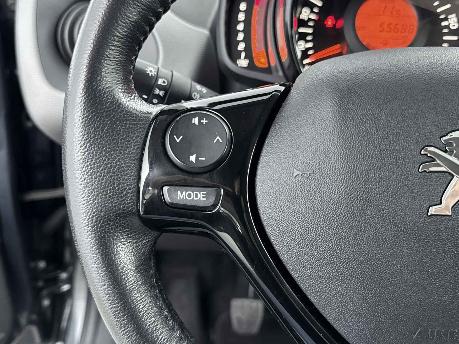 Peugeot 108 1.0 72pk Active TOP! | Achteruitrijcamera | Cabrio | Apple Carplay / Android Auto - 20/33