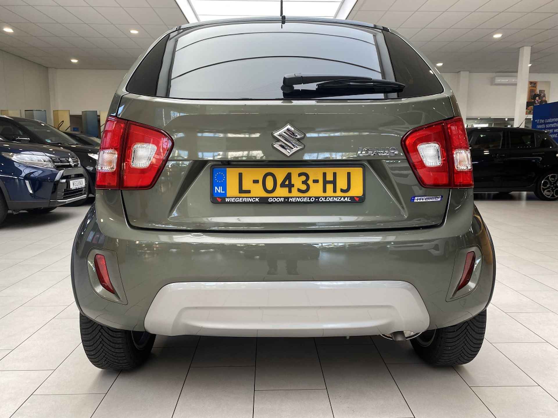 Suzuki Ignis 1.2 Hybride Style [ AUTOMAAT I 1e EIGENAAR I CRUISE I NAVI ] - 7/26