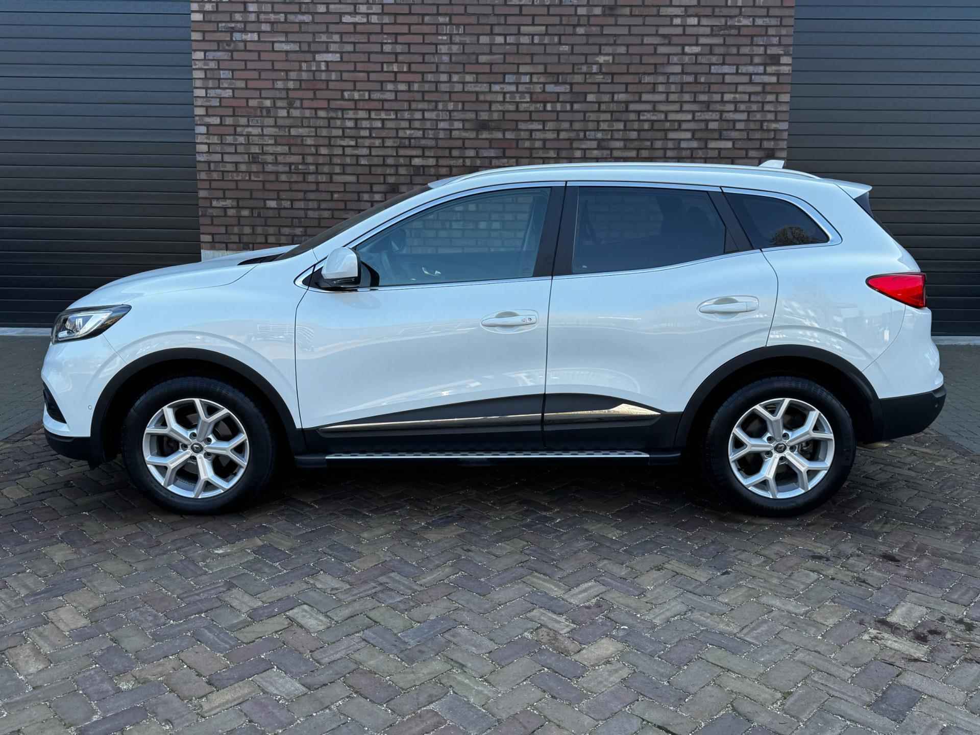 Renault Kadjar 1.3 TCe Intens / 140 PK / Navigatie + Camera / Climate control / Cruise Control / 1e Eigenaar - 13/52