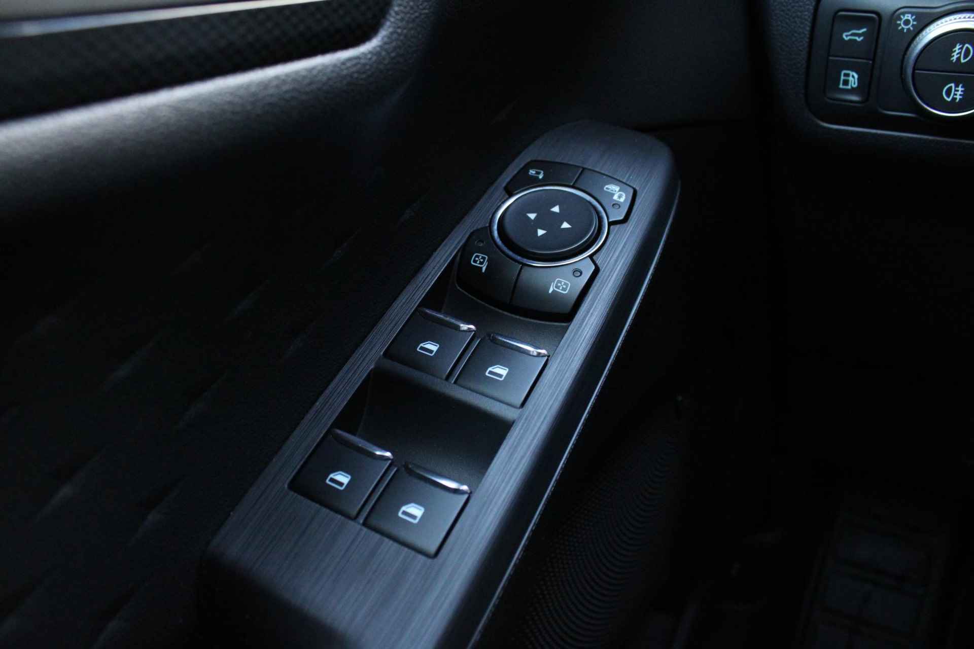 Ford Kuga 2.5 PHEV ST-Line X | B&O Audio | Adaptive Cruise | Xenon | Handsfree.klep | Winterpakket | - 19/42