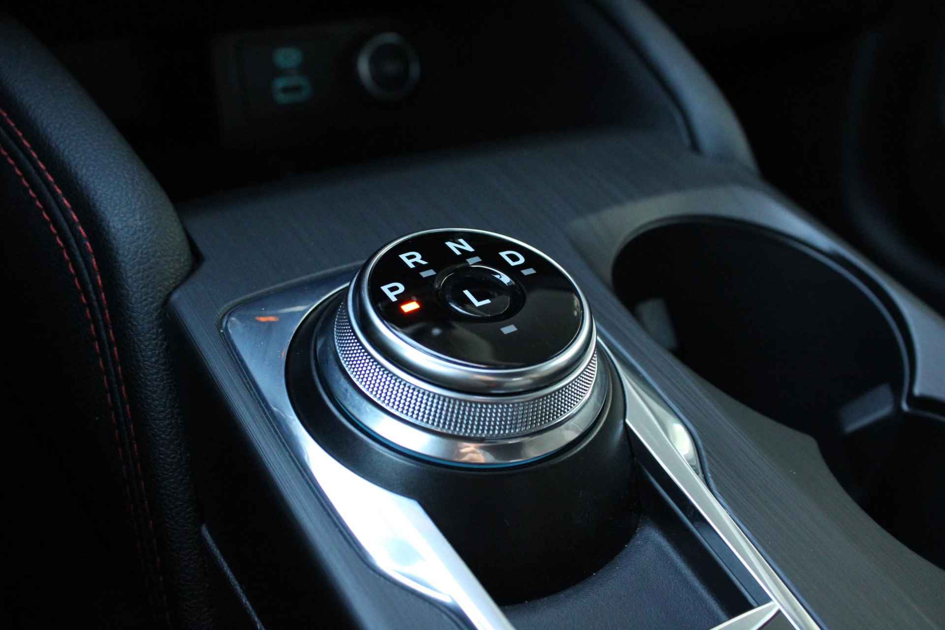 Ford Kuga 2.5 PHEV ST-Line X | B&O Audio | Adaptive Cruise | Xenon | Handsfree.klep | Winterpakket | - 28/42