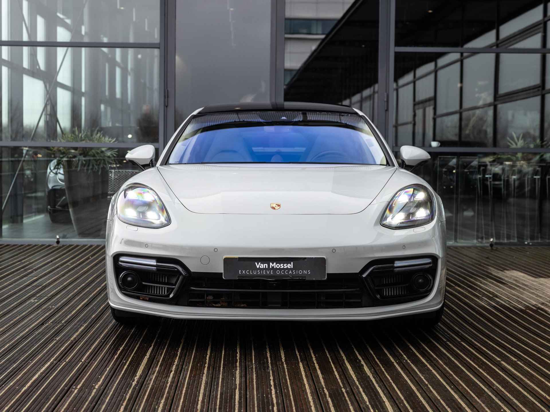 Porsche Panamera 4.0 Turbo S E-Hybrid | SPORTDESIGN | SPORTCHRONO | KRIJTGRIJS | BURMESTER | MASSAGE V EN A | STOELVENTILATIE V EN A | KERAMISCHE REMMEN | SOFTCLOSE | 1E EIG | NL AUTO | - 3/53