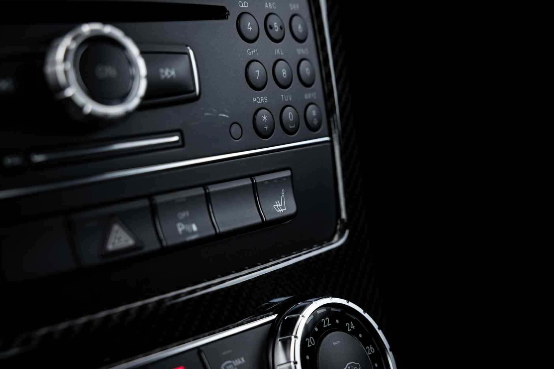 Mercedes-Benz SLS Coupé 6.3 AMG | Bang & Olufsen BeoSound AMG | Carbon | Unieke kilometerstand - 46/67