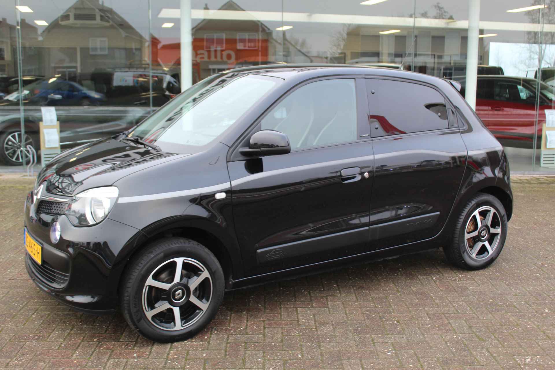 Renault Twingo 1.0 SCe Limited , 5 deurs , Airco , Cruise control , LM velgen , LED dagrijverlichting Parkeersensoren achter - 3/35