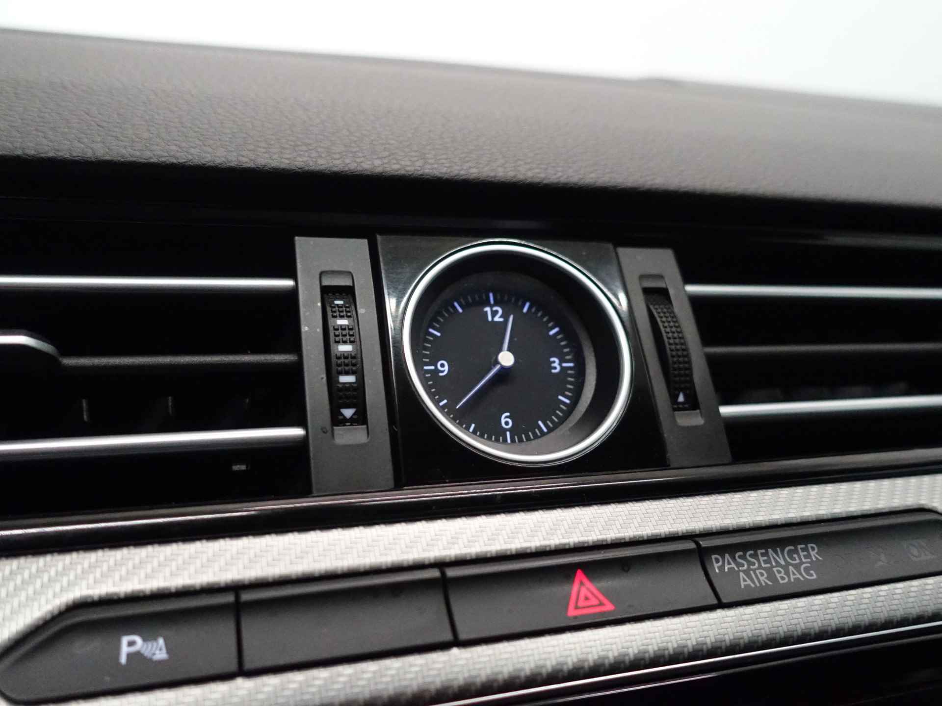 Volkswagen Passat Variant 1.4 TSI R-Line+ Aut- Virtual Cockpit, Panodak, Ergo Comfort, Xenon Led, Carplay - 29/48