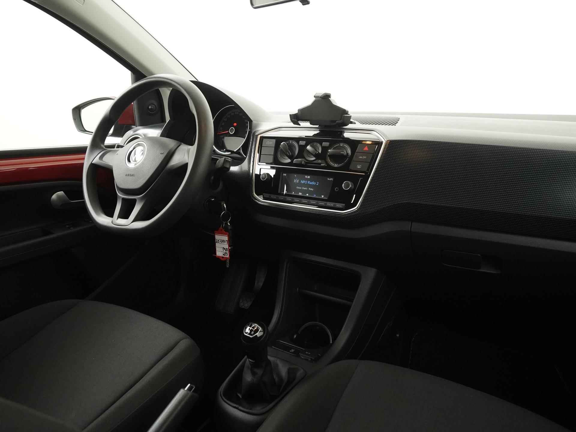 Volkswagen up! 1.0 | Airco | Bluetooth | Zondag Open! - 2/32