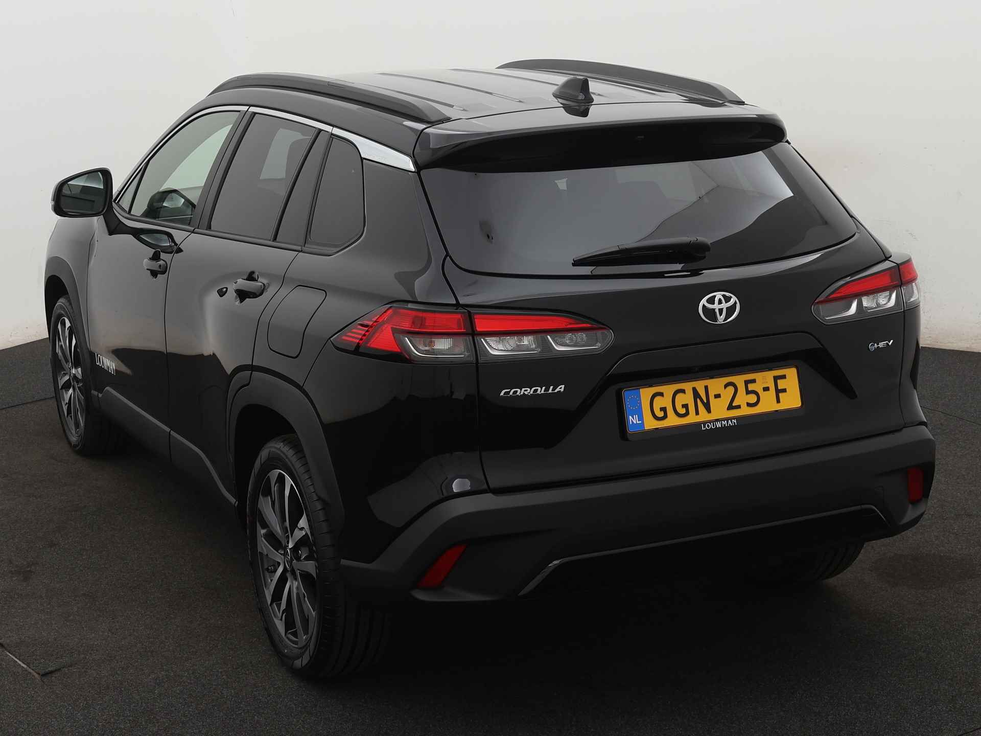 Toyota Corolla Cross Hybrid 140 Business Plus | All season banden | Camera | Parkeersensoren | LM velgen | Climate Control | - 17/45