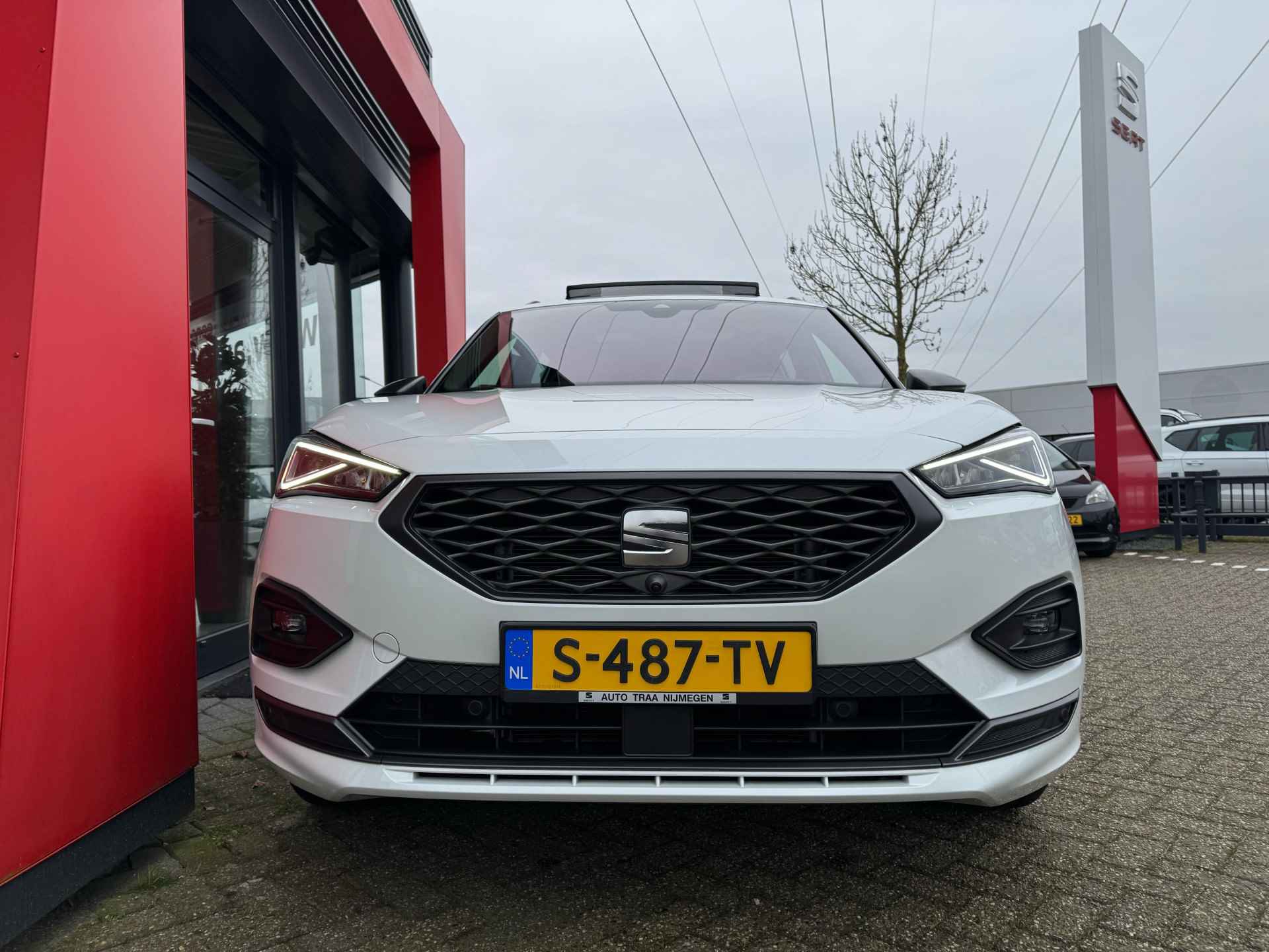 SEAT Tarraco 1.5 TSI FR Business Intense DSG-7 Automaat / STANDKACHEL / PANO / STUURVERW. / - 20/21