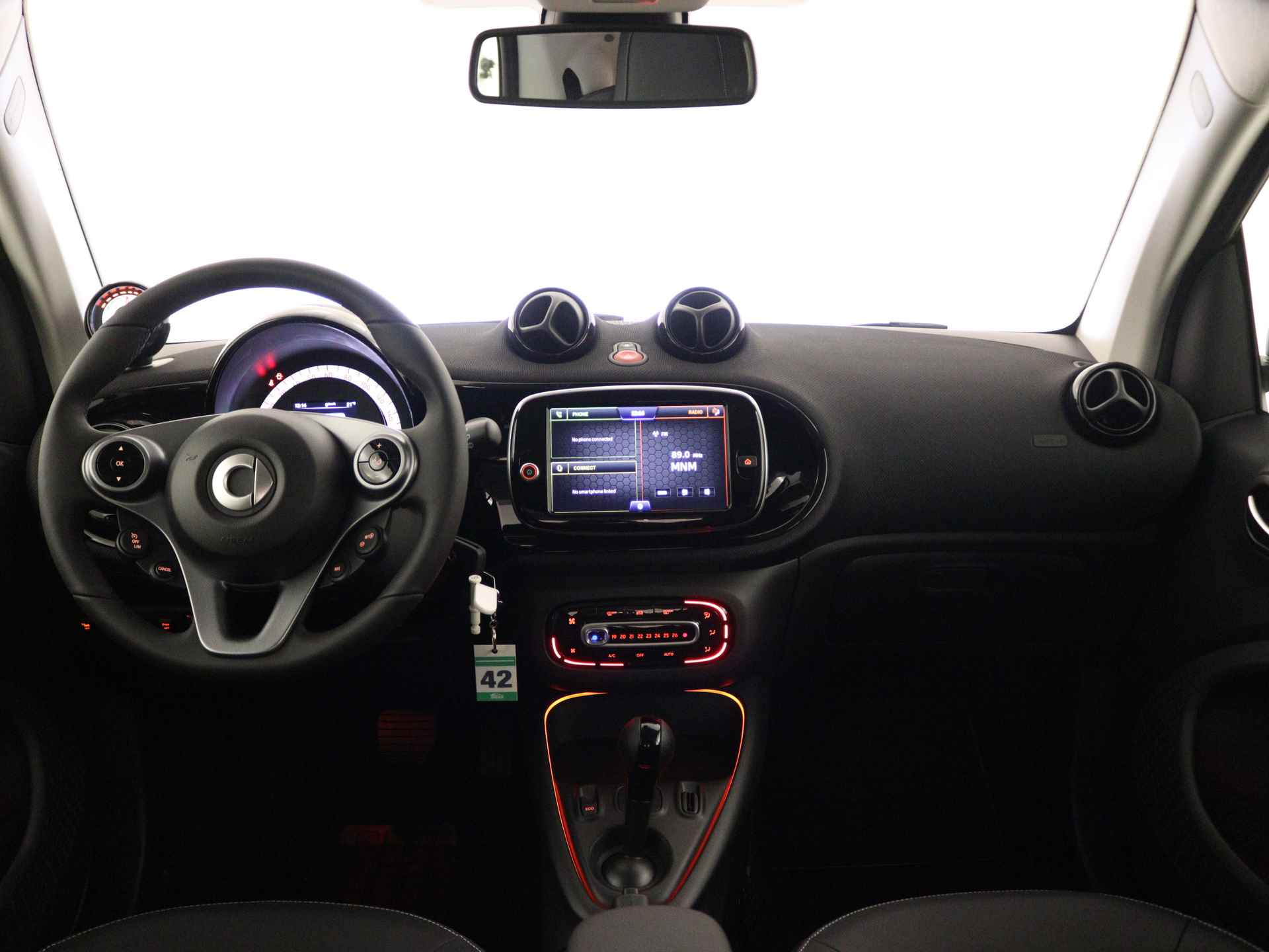 Smart Fortwo EQ Comfort PLUS | Smartphone integratie | Cruise Control | Exclusive package | - 25/37