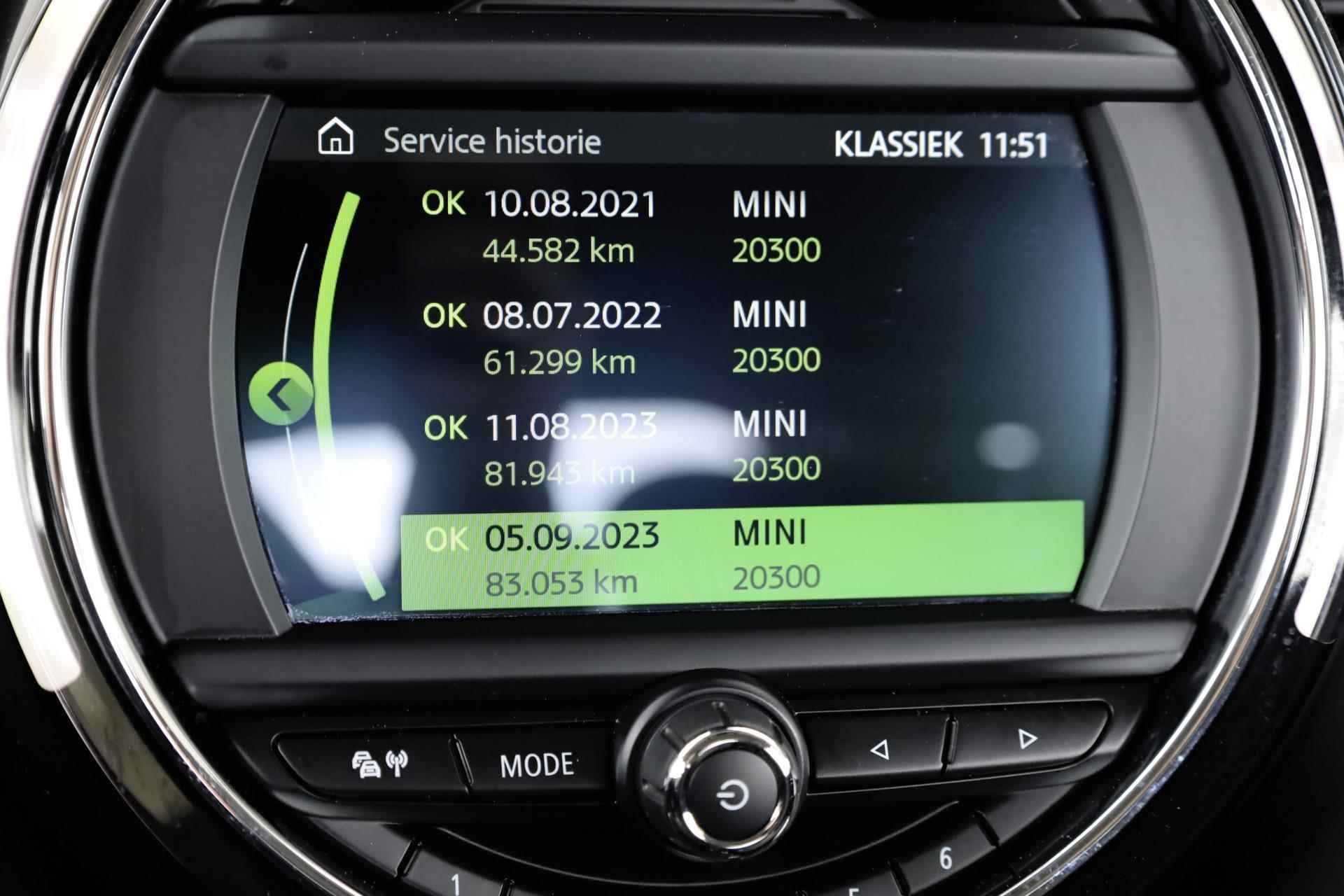 Mini Mini One 1.5 102pk AUT | Cruise Control | Keyless Entry | Apple Carplay | Airco - 27/46