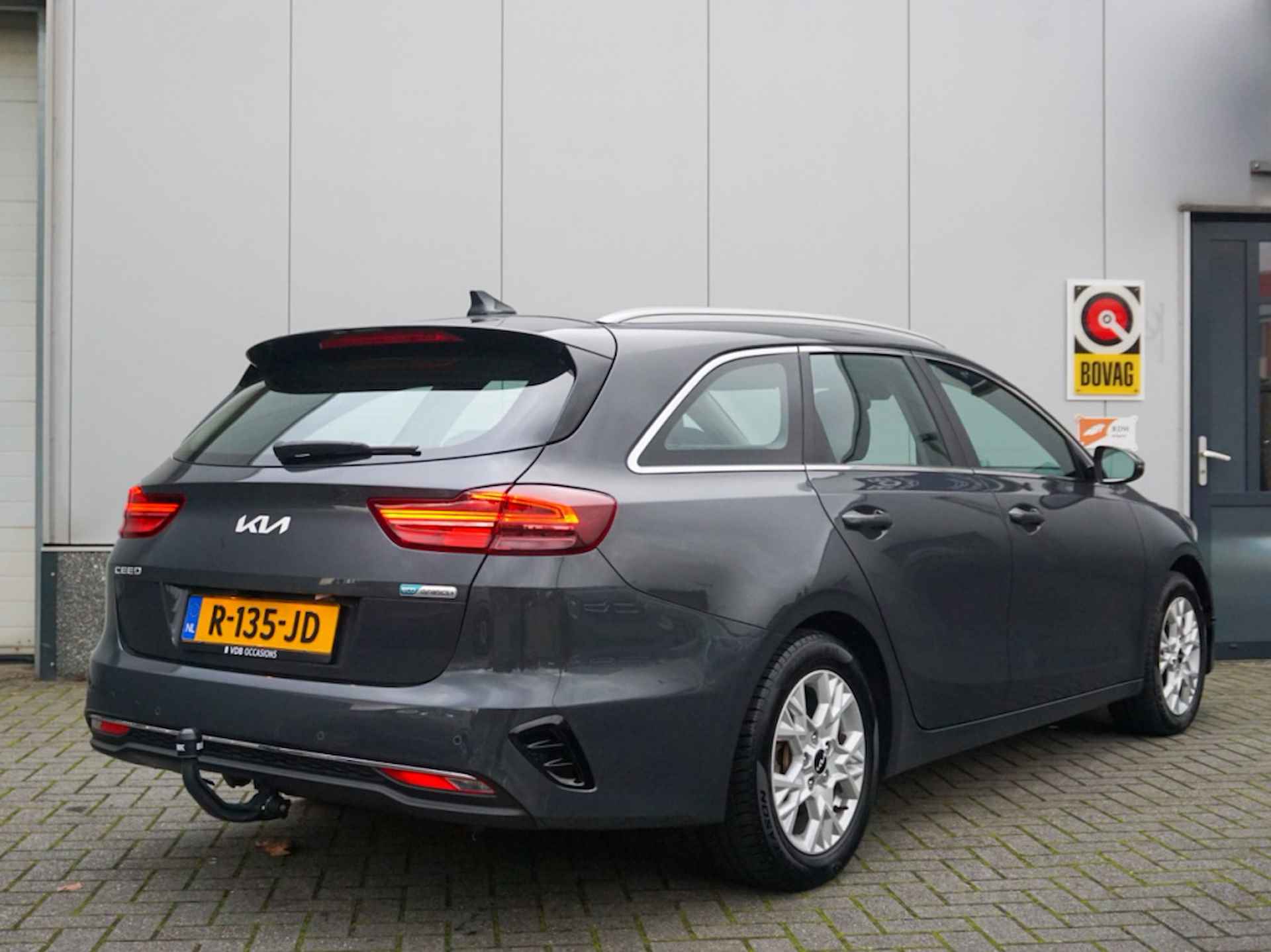 Kia Ceed Sportswagon 1.5 T-GDi DynamicL. 159PK Trekhaak | Camera | Cruise | NAP | Car - 2/29