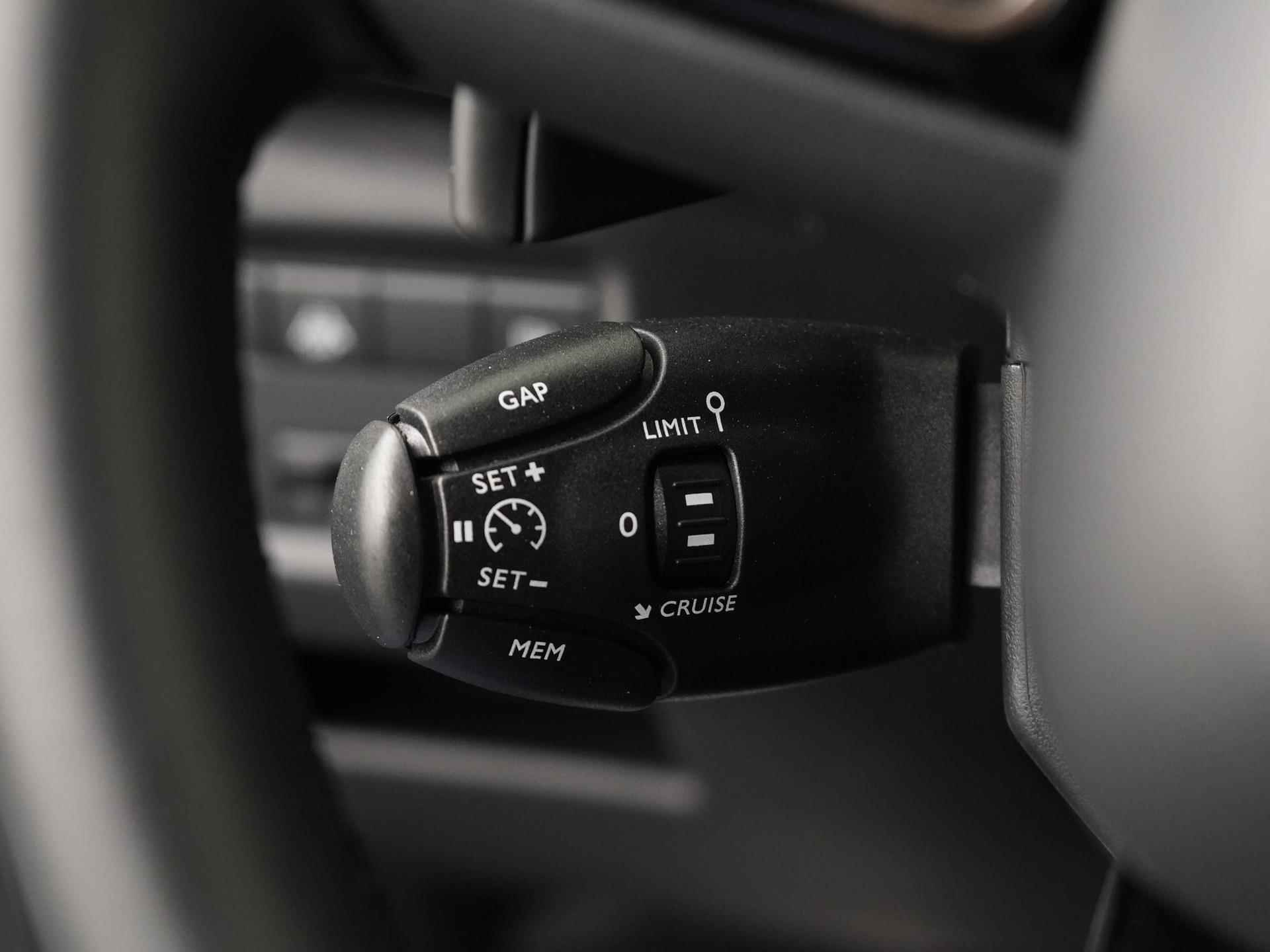 Citroën C5 Aircross 1.6 Plug-in Hybrid Shine | Leder | Blind spot | Adapt cruise | Camera |  Zondag Open! - 34/39
