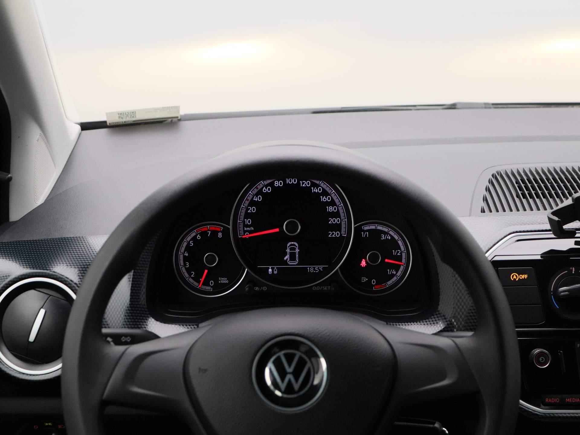 Volkswagen Up! 1.0 BMT take up! 60 PK | Airco | Bluetooth | Telefoonhouder | Elektrische ramen | LED dagrijverlichting | Buitenspiegels elektrisch verstel- en verwarmbaar | - 9/26