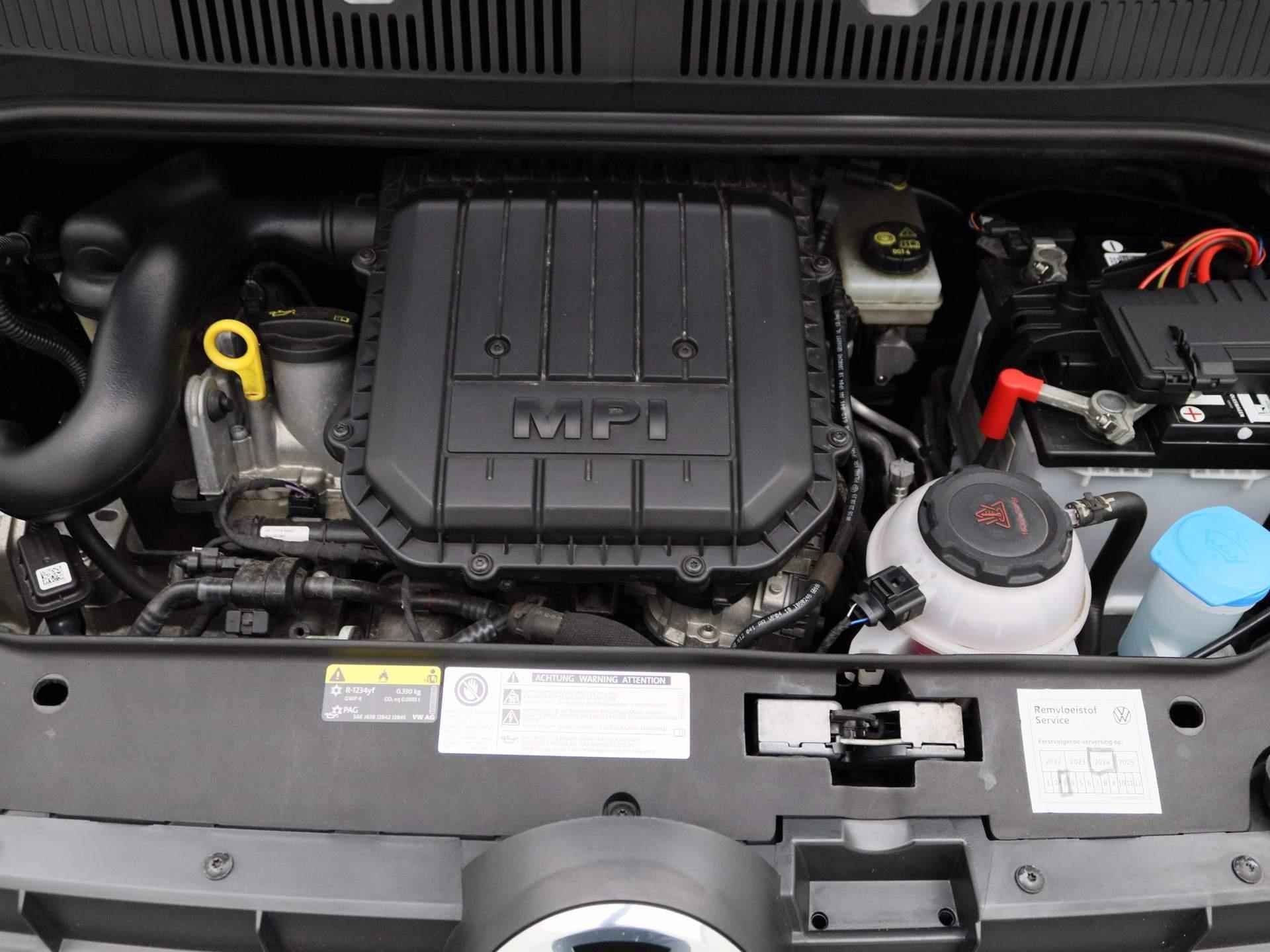 Volkswagen Up! 1.0 BMT take up! 60 PK | Airco | Bluetooth | Telefoonhouder | Elektrische ramen | LED dagrijverlichting | Buitenspiegels elektrisch verstel- en verwarmbaar | - 23/26