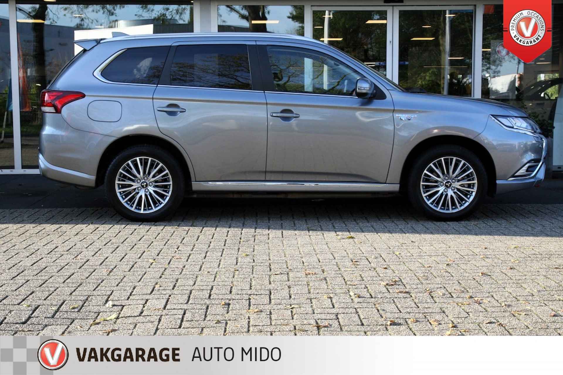 Mitsubishi Outlander 2.4 PHEV Intense 4WD -Adaptieve Cruise Control- -1e eigenaar- - 10/60